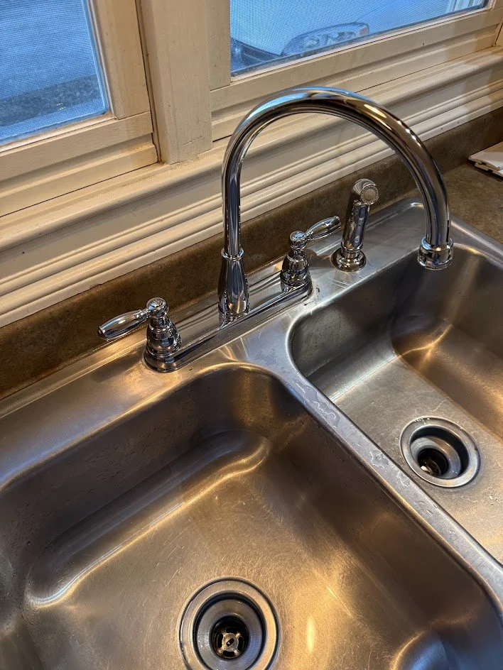 kitchen faucet replacement