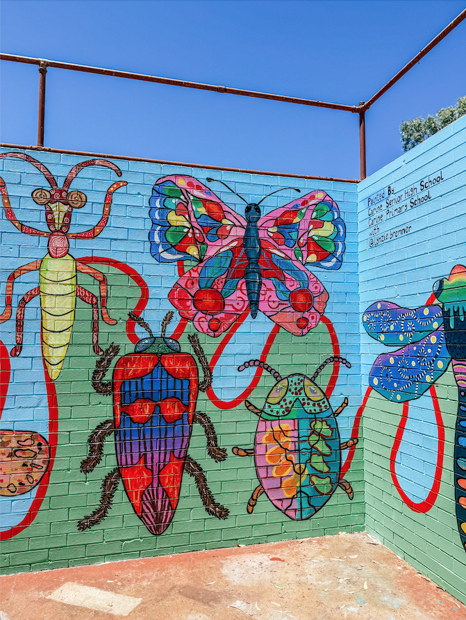 Collaborative Mural with Children in Perth.png