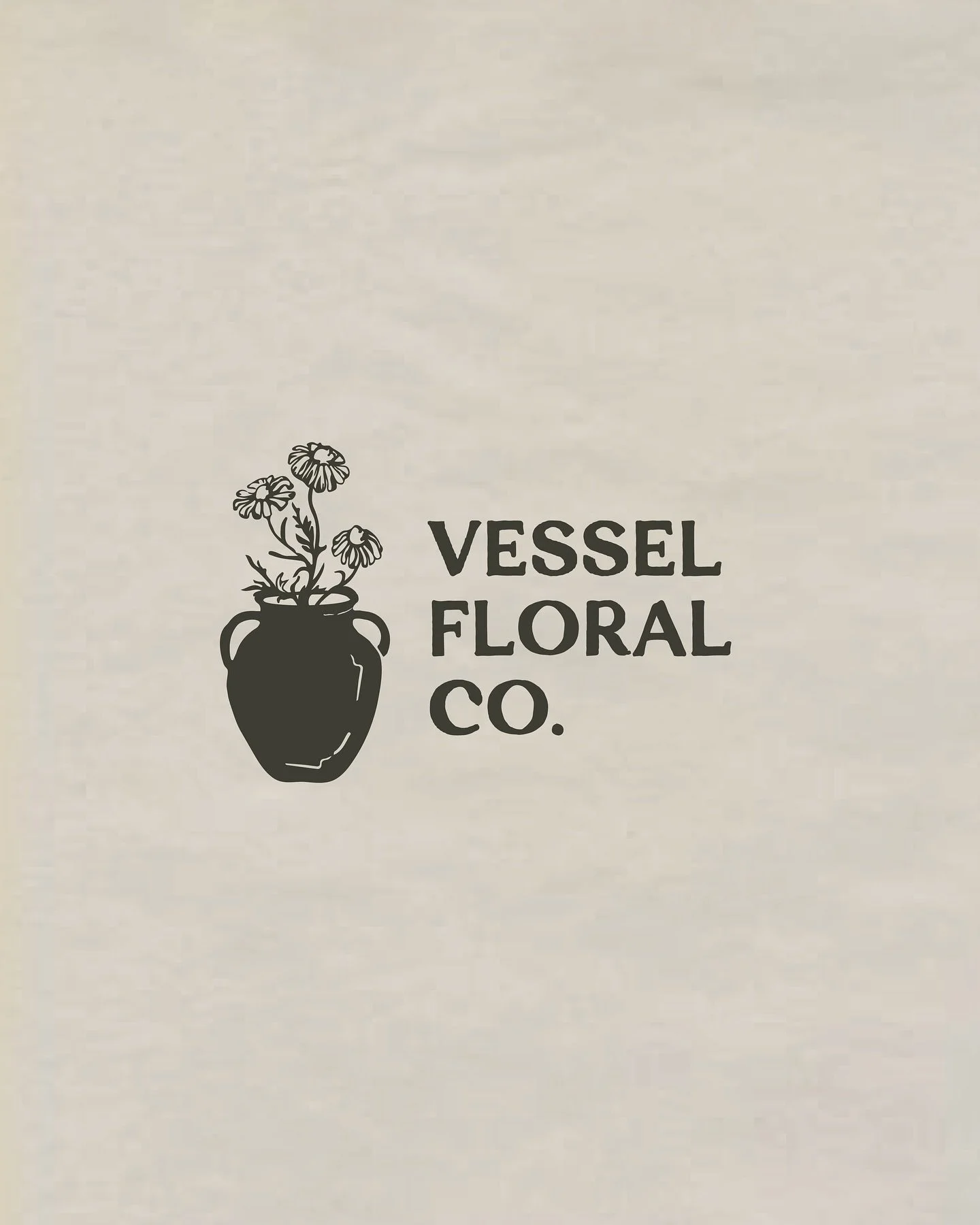 We&rsquo;re blooming with excitement to share the brand identity for @vesselfloralco &mdash; a San Diego-based floral design studio rooted in warmth, craft, and quiet strength 🌿

Inspired by hand-drawn textures, vintage pottery, and grounded earthy 