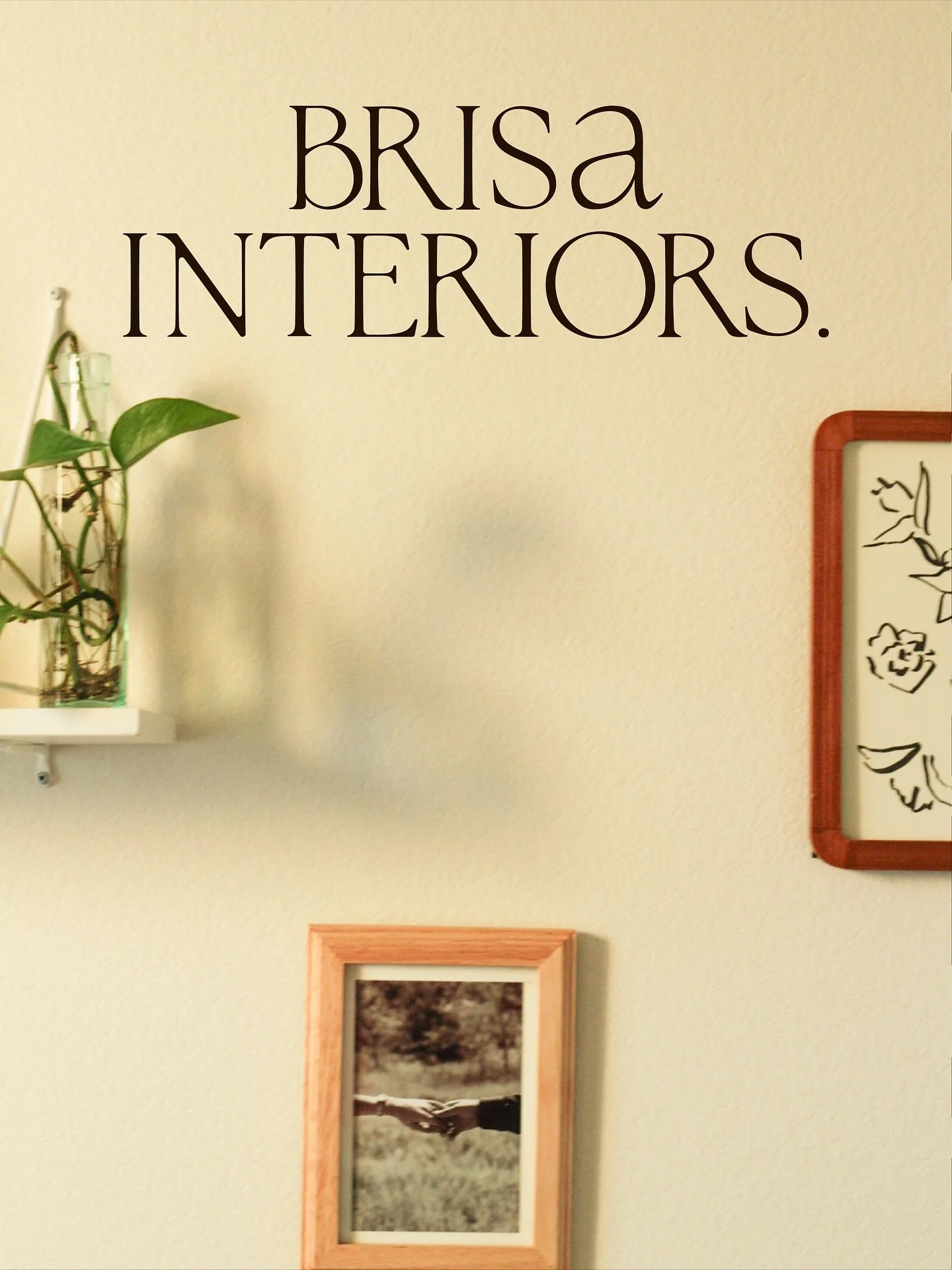 A little backstory:
This Design Playdate is an ode to my little home🫶🏻 I&rsquo;ve been collecting photos from what I&rsquo;ve been calling &ldquo;photo hour&rdquo; (which is actually a 20 minute window each afternoon where the sun shines beautifull