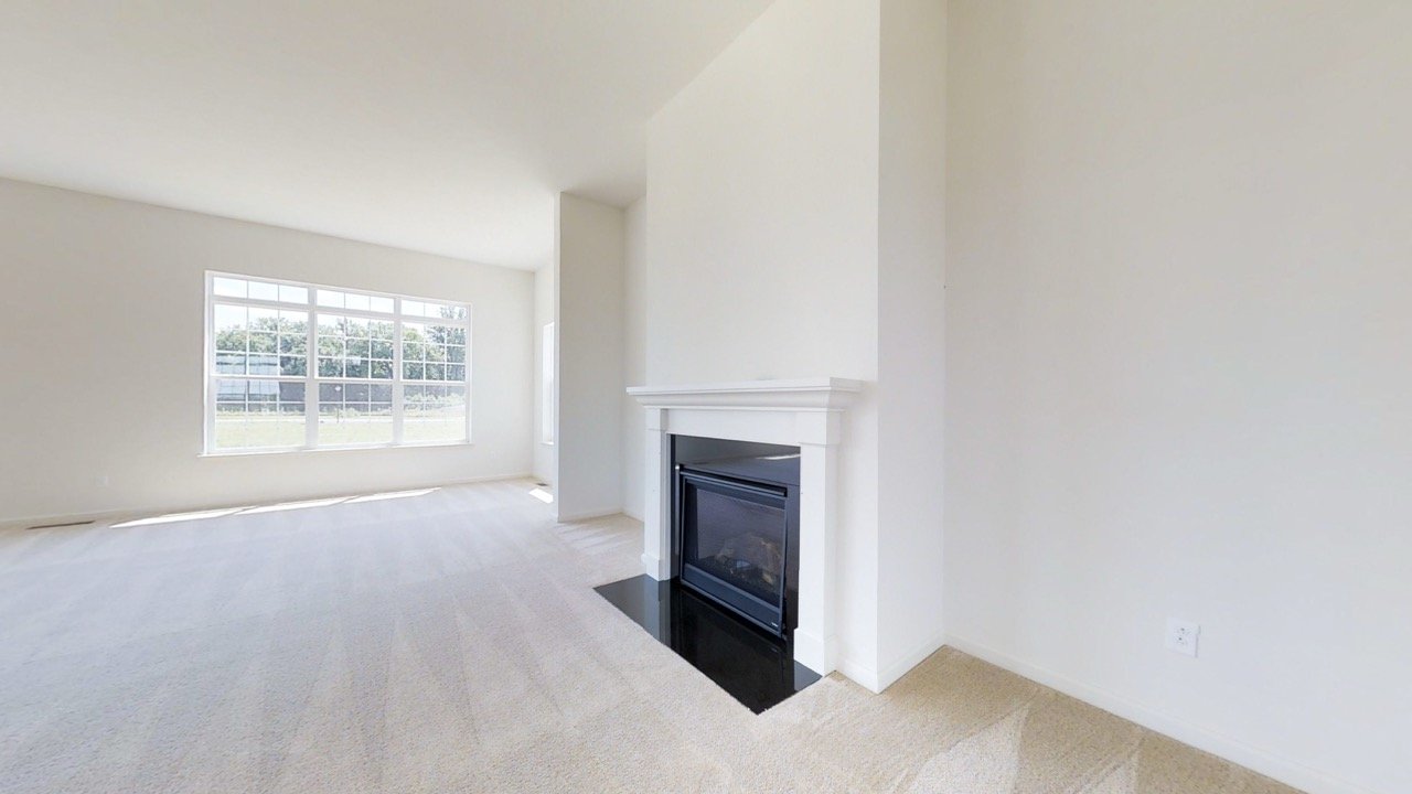JS_model_jeffersongrand_gallery_15.jpeg