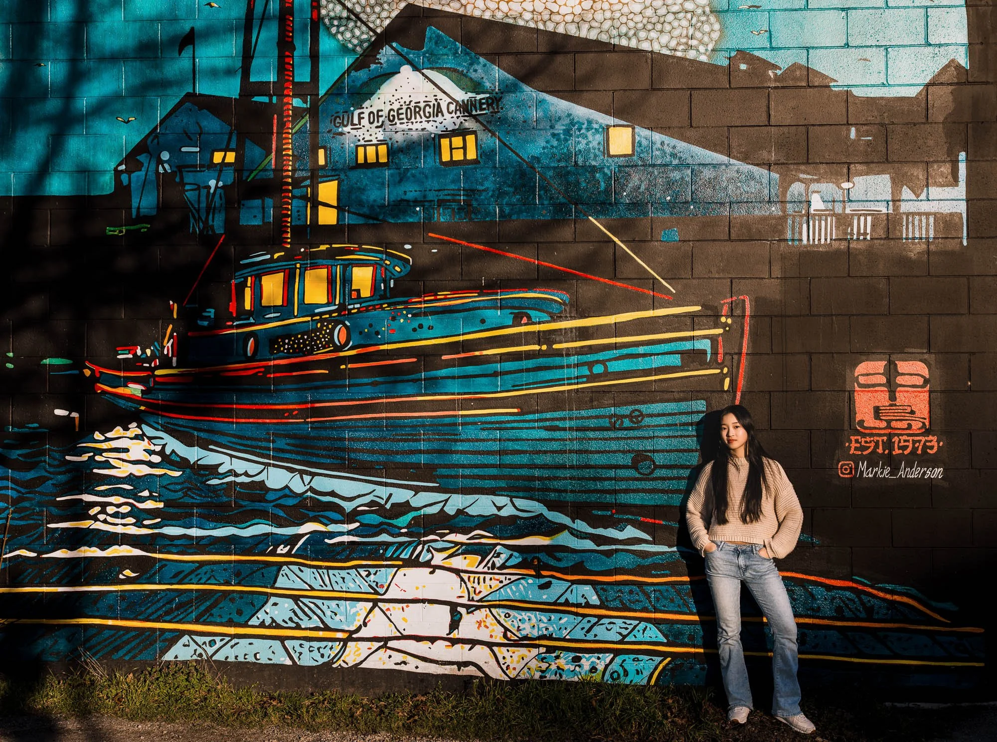 urban grad session in steveston village