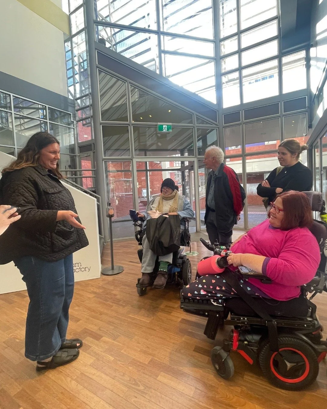 Our estara Recreation Program group recently enjoyed a guided tour of the @jamfactoryau. From glass blowing to ceramics, jewellery to furniture design, clients got a behind-the-scenes look at some of the incredible work being produced by talented loc