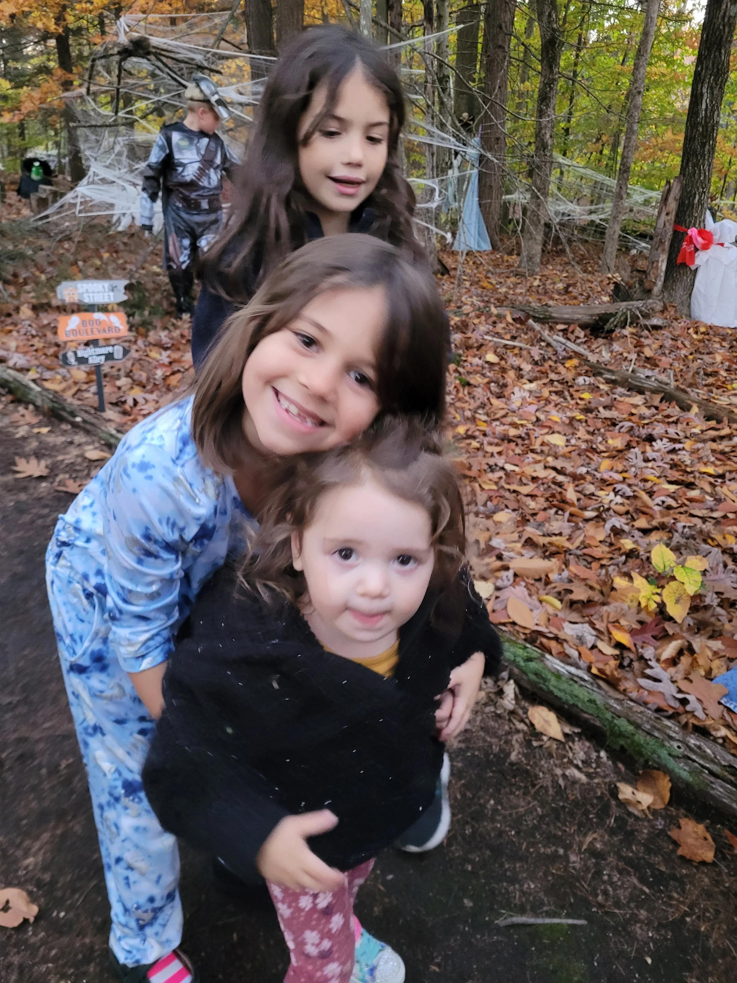 Jack O'LAntern Jaunt is a loving family event