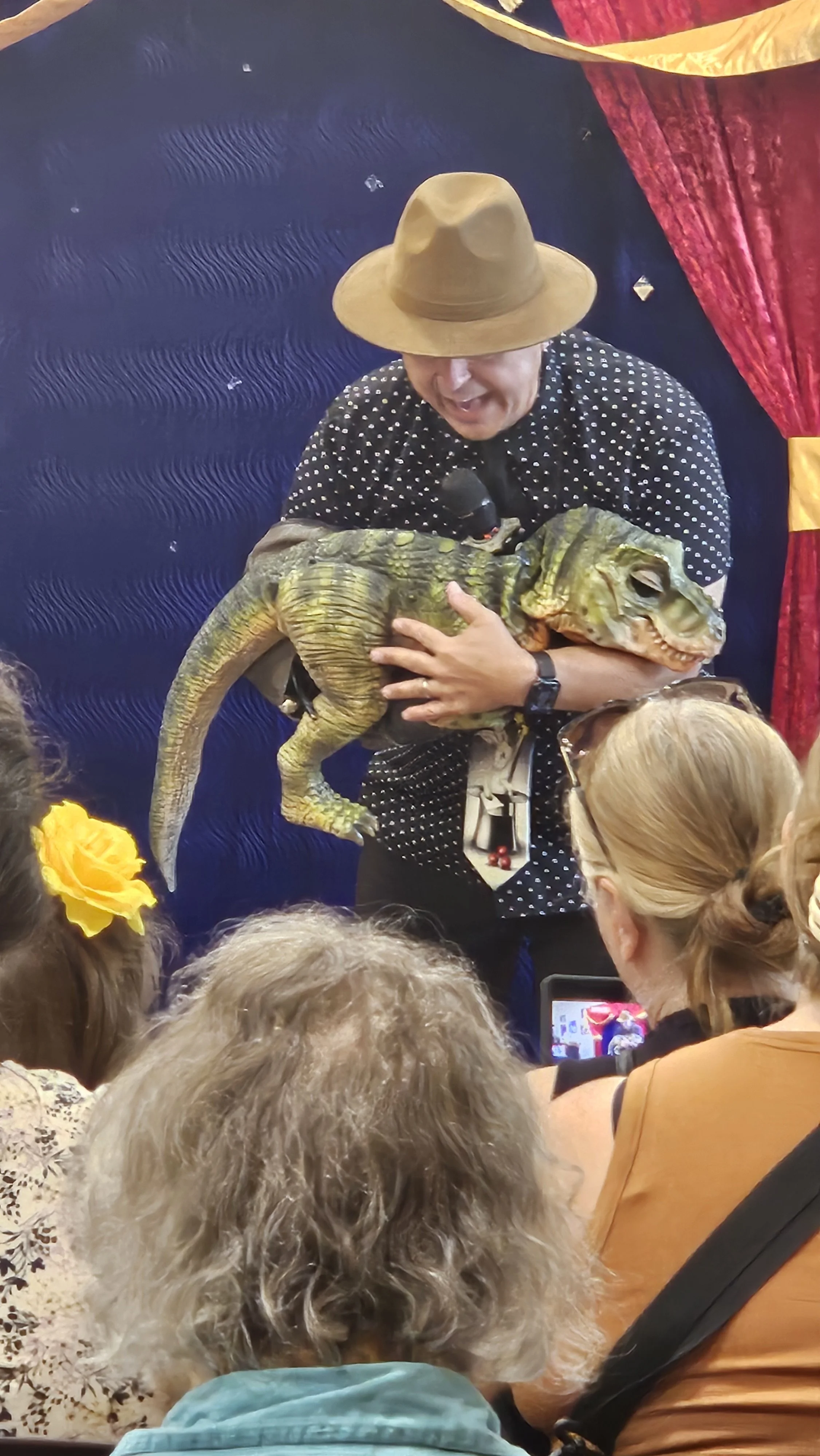 Magic Fred introduces baby dinosaur