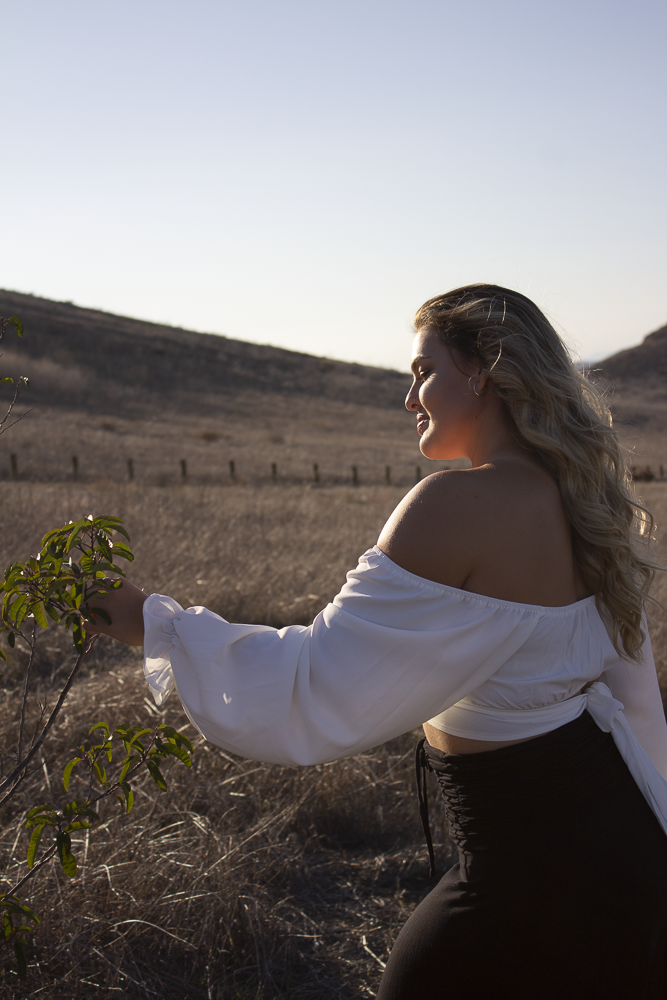 Week 7_Project_Chloe_Quali Hill Trail20221113_237.png