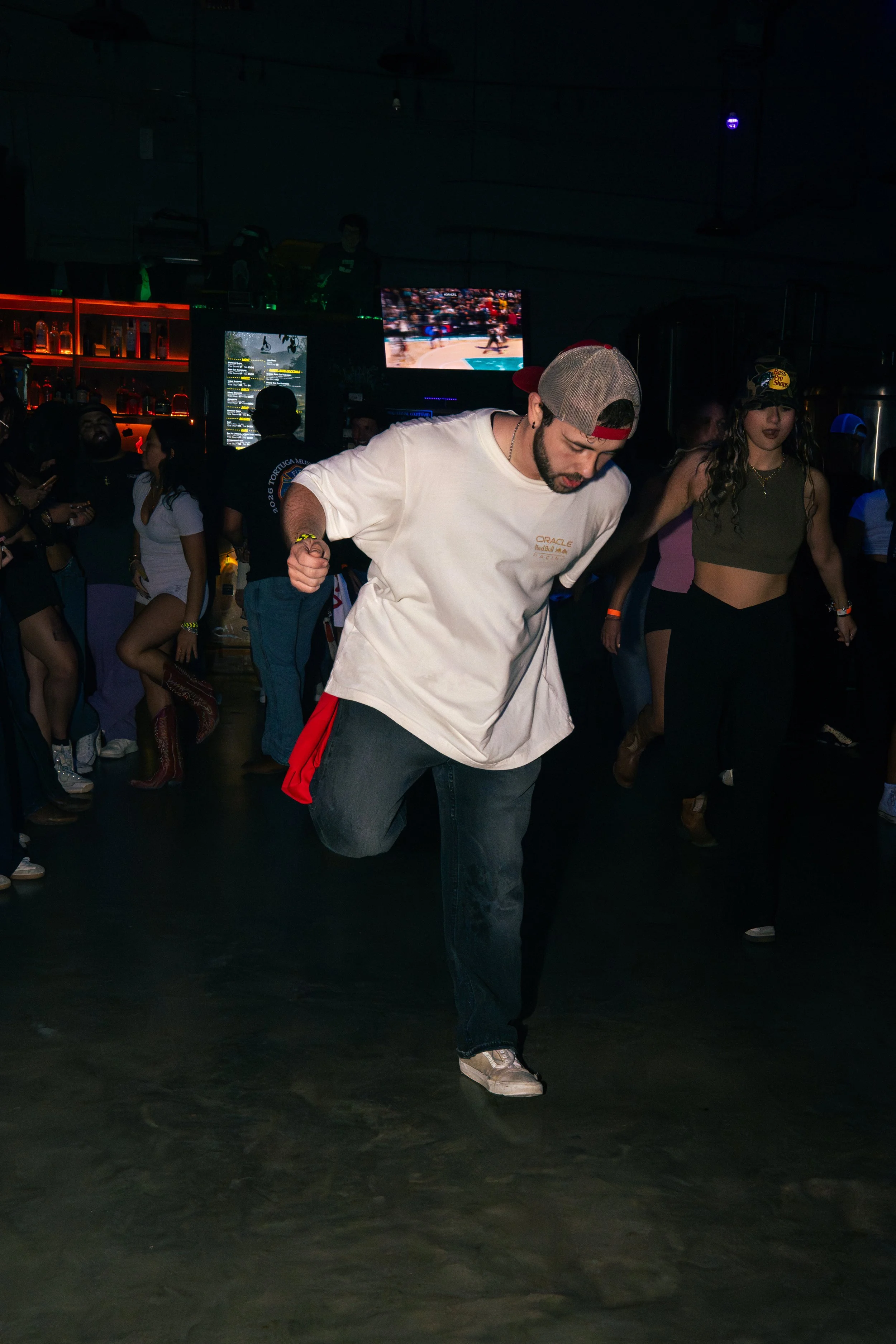 LB_Country_Night_April-14.jpg