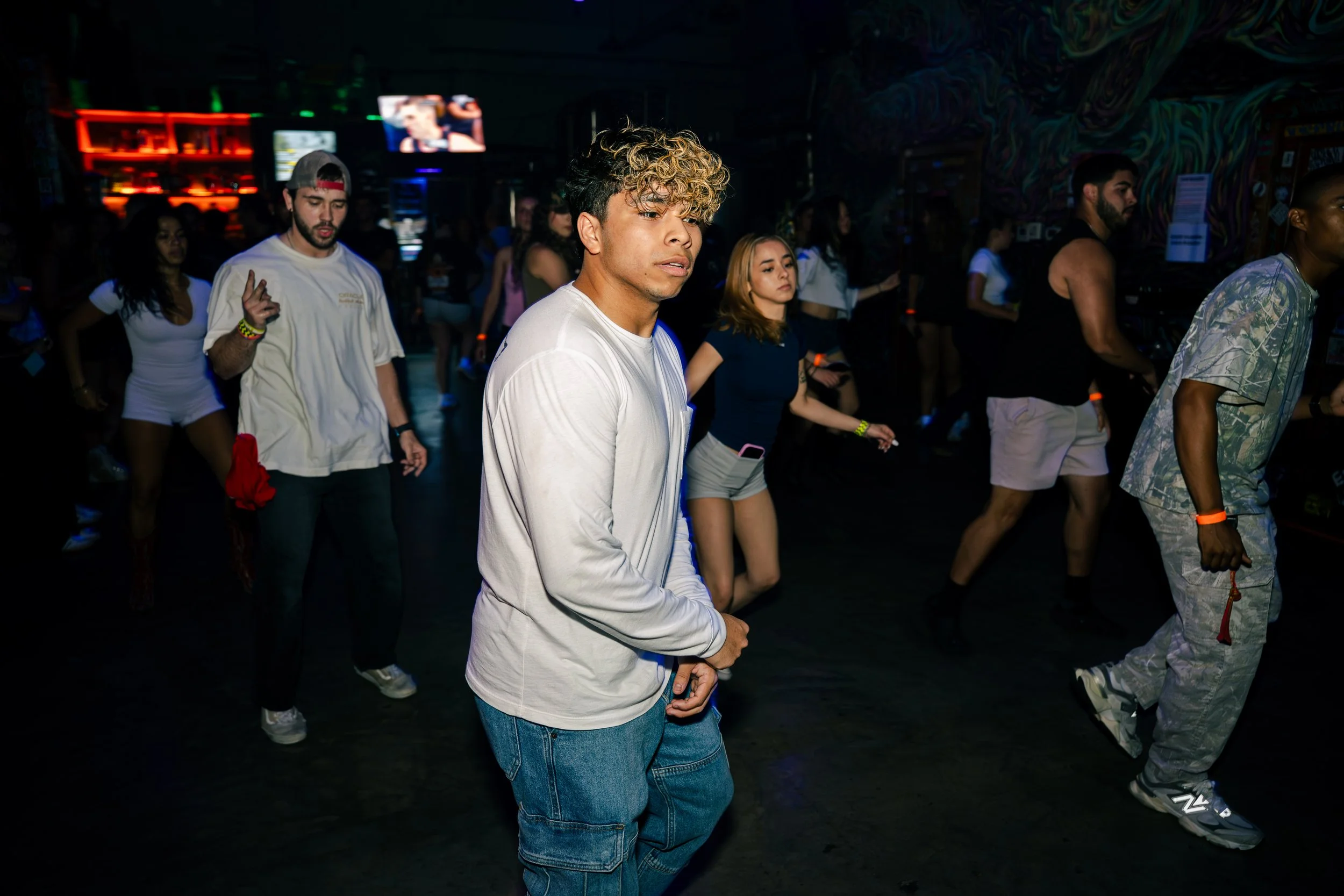 LB_Country_Night_April-22.jpg