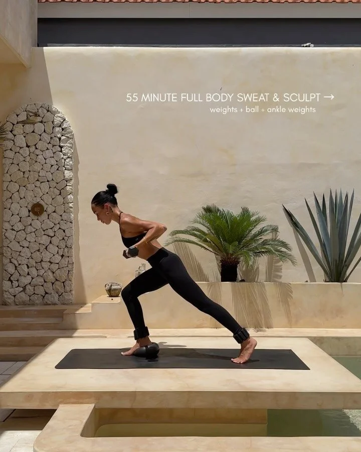 NEW TO OUR LIBRARY THIS WEEK ❤️&zwj;🔥

Perhaps the most diabolical standing series we&rsquo;ve seen in a Sweat &amp; Sculpt so far. This one had me SHAKING. 

This class was based around core &amp; ankle strength and stability, quad strength &amp; e