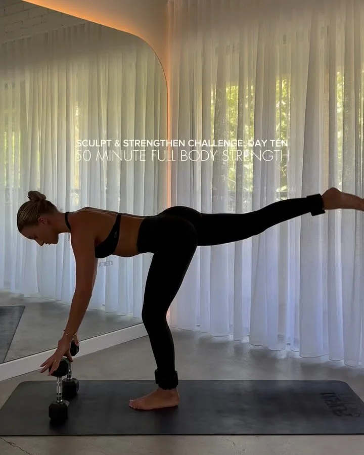 DAY 10 ❤️&zwj;🔥

A high energy, super strong functional flow from our favourite girl. Who else is obsessed with spider man push ups now?! 

Full workout &amp; challenge available on our website. 

#fullbodyworkout #pilatesworkout #homeworkout