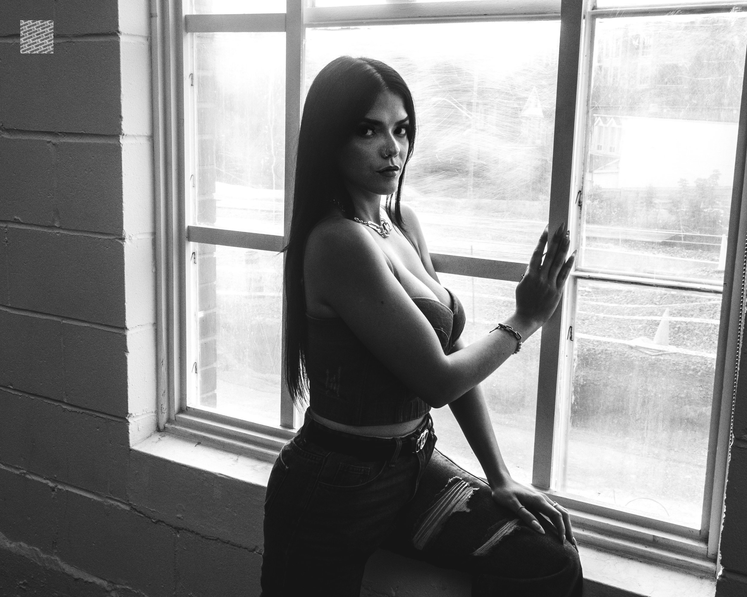 Fashion editorial photography by RJ Deol - SNAPADOR STUDIO