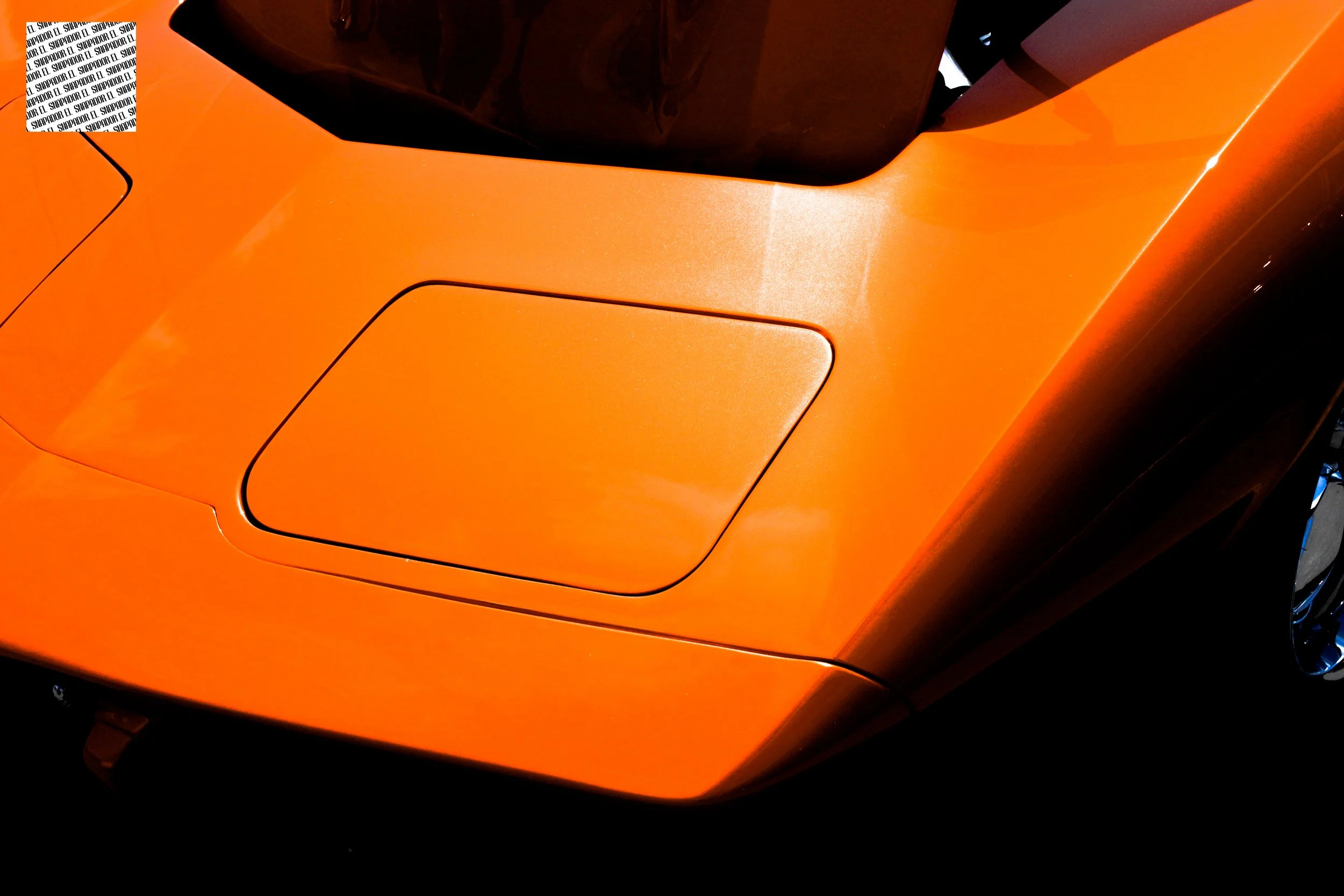 hot-orange-muscle-car.jpg