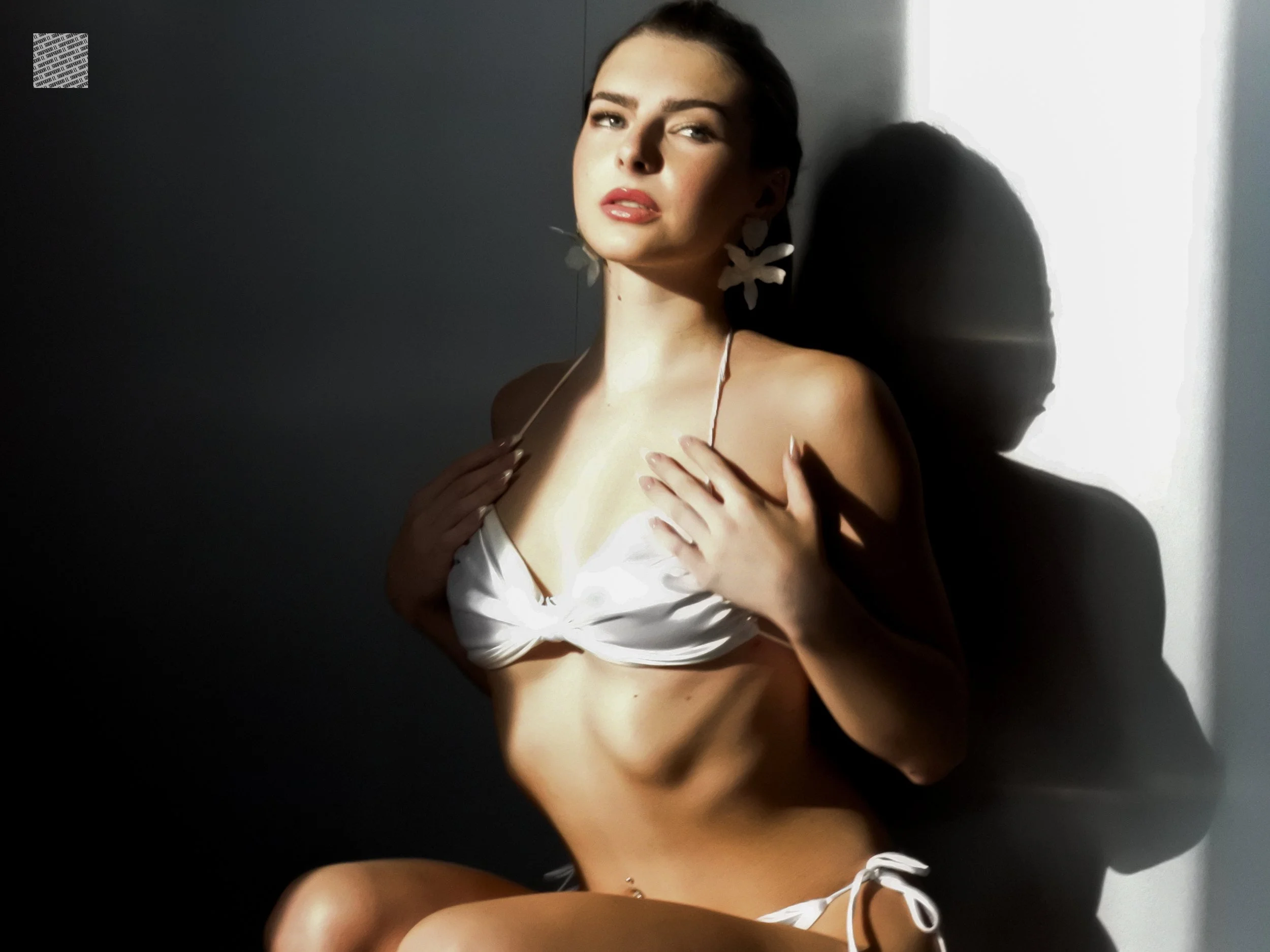 Fashion editorial photography by RJ Deol - SNAPADOR STUDIO