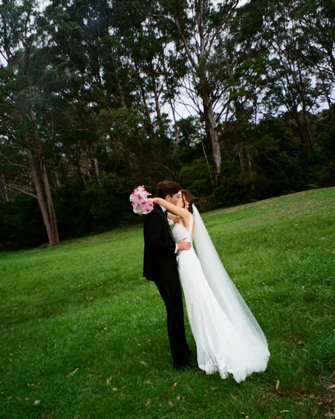 Bought a new film camera. Think I might keep it 🎞️ 

Ellen and Angus || 21.03.26