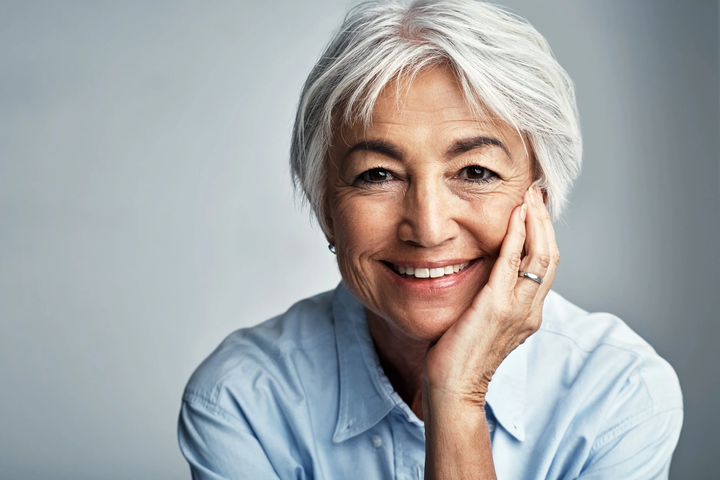 Best Tooth Replacement Option for You: Bridges vs. Dentures vs. Implants