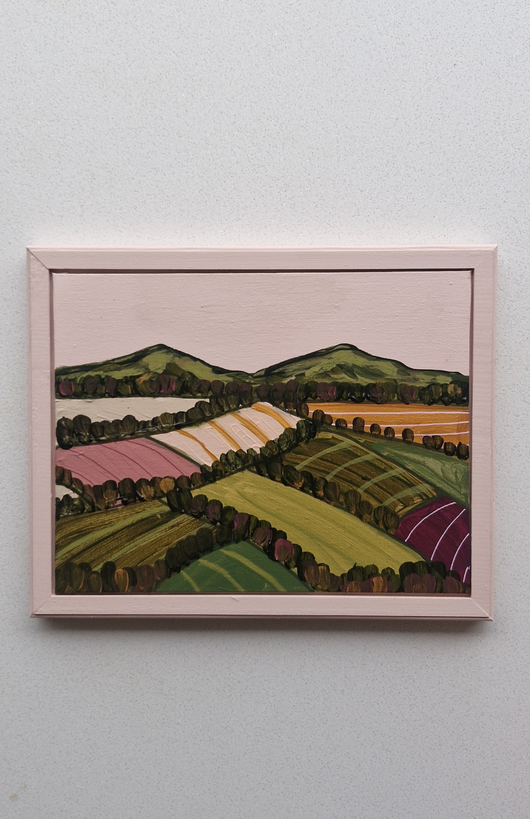 Patchwork Valley - Pink Frame
