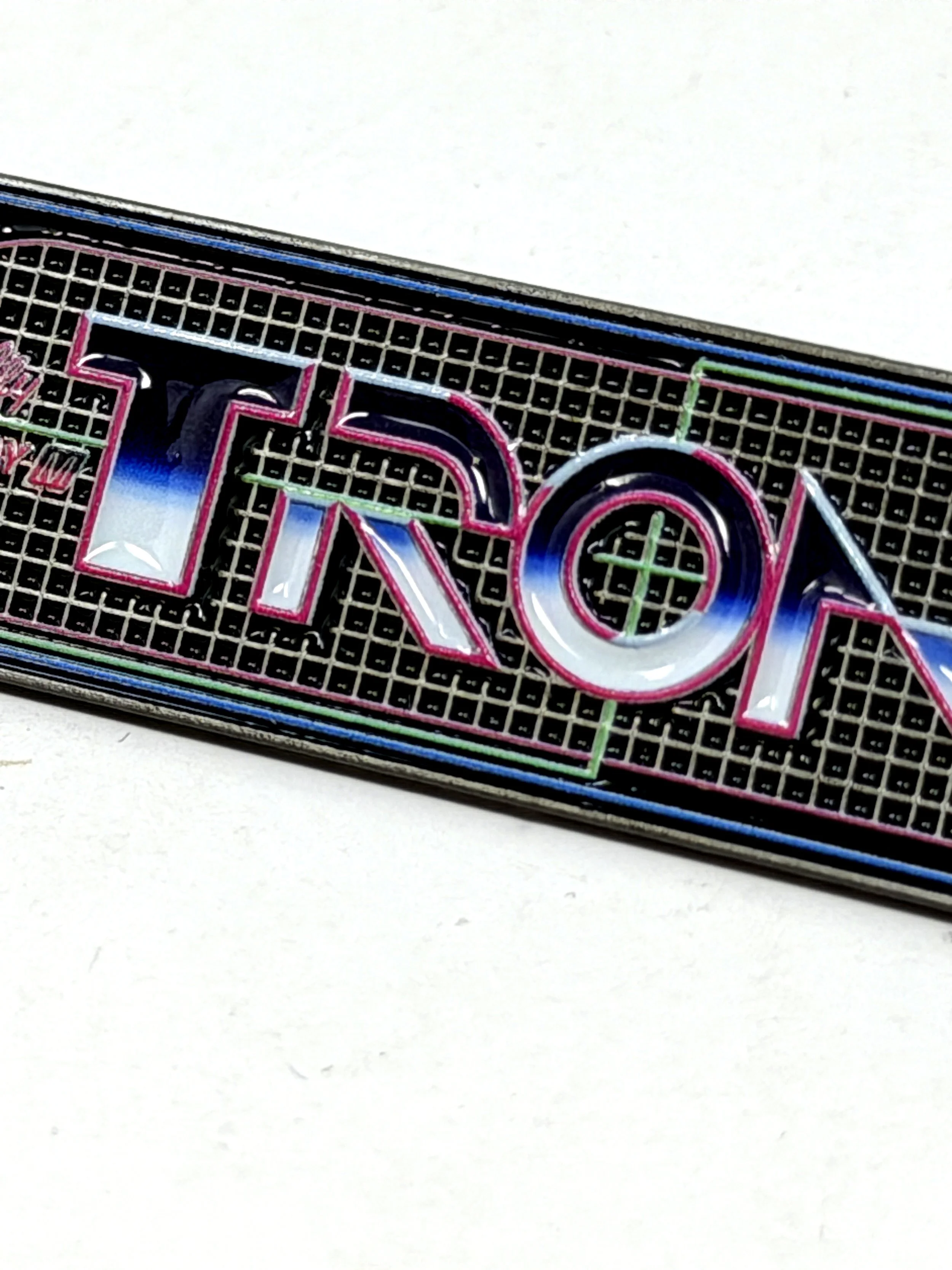TRN_COLOR8.JPG