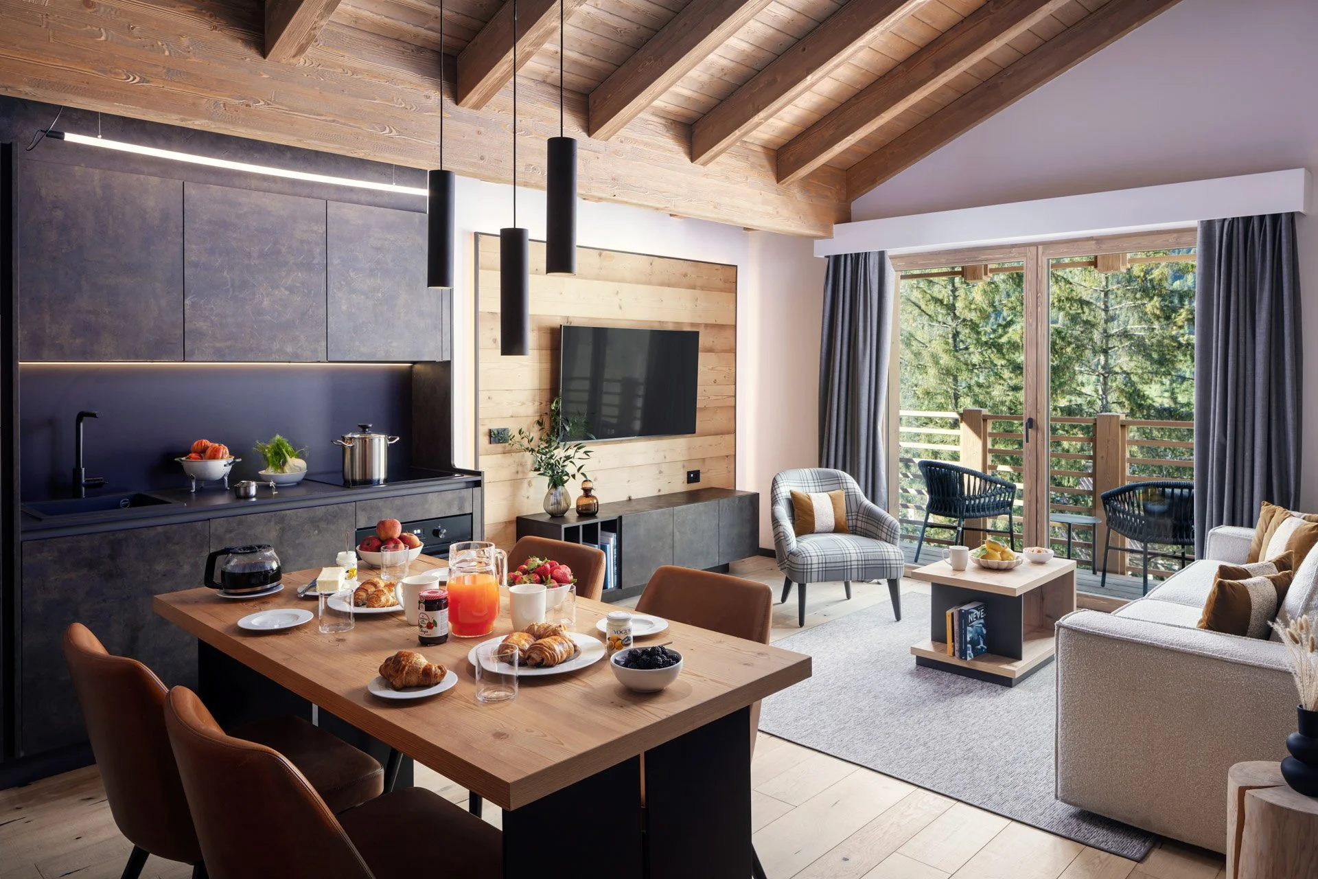 Le Geant, Courmayeur, Apartments by Marriott Bonvoy photo by Jiri Lizler hotel photographer room_402_04_Brand.jpg
