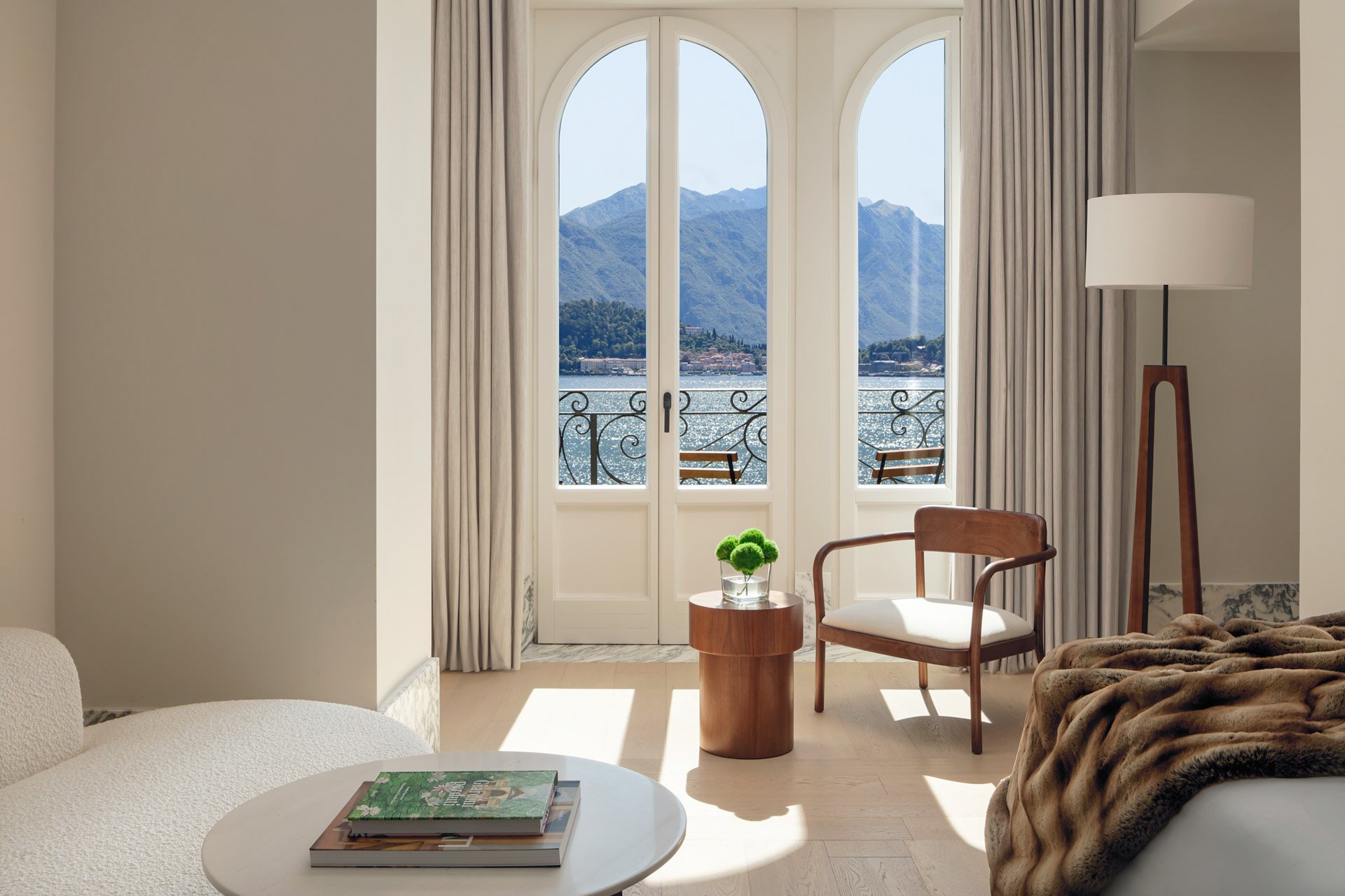 EDT-MILLE-Standard_Lake_View_01 editon lake como photo by jiri lizler hotel photographer.jpg