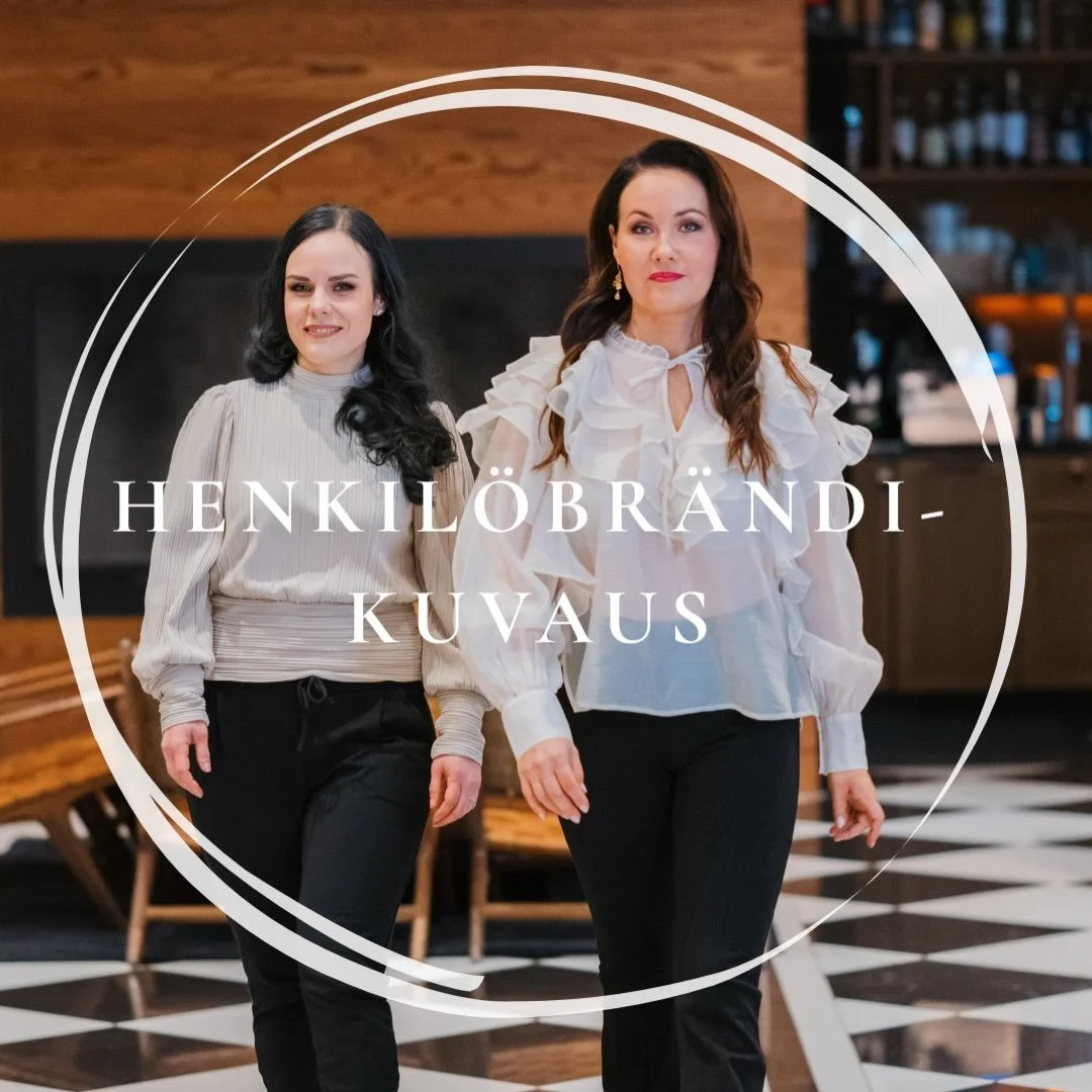 Sain toteuttaa terapeuttien Jenni Kiviniemen ja Annika Saralahden br&auml;ndikuvaukset, ja kuvavalinnat t&auml;h&auml;n julkaisuun eiv&auml;t olleet helppoja &mdash; hyvi&auml; kuvia oli paljon. Silti palasin n&auml;ihin samoihin yh&auml; uudelleen. 