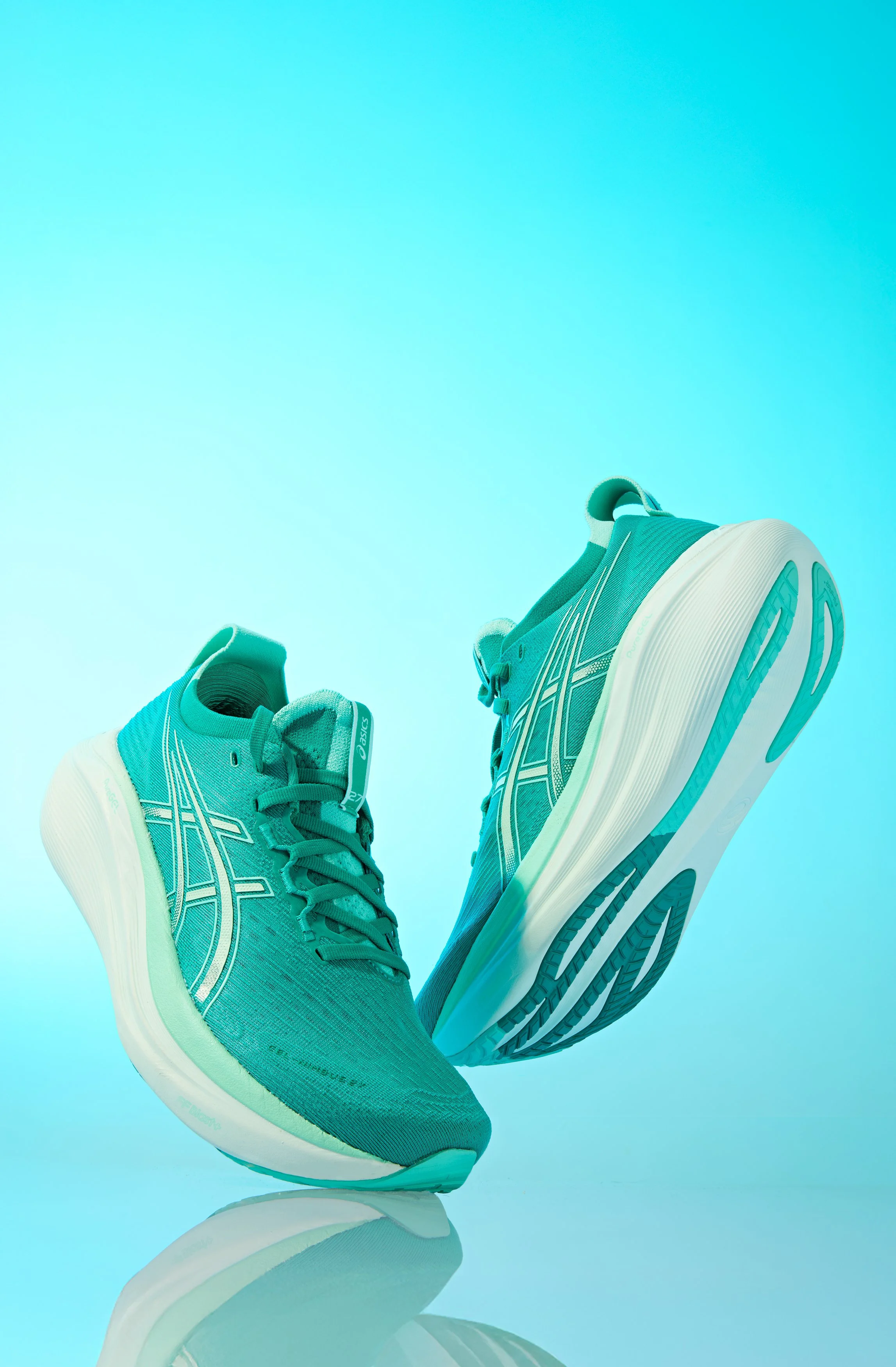 Asics-nimbus-contrast.jpg