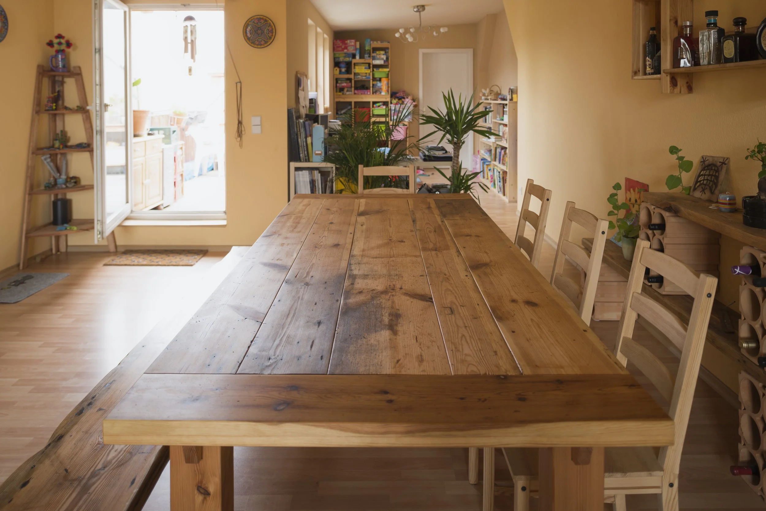 Table 100% fabriqué en planché reciclé