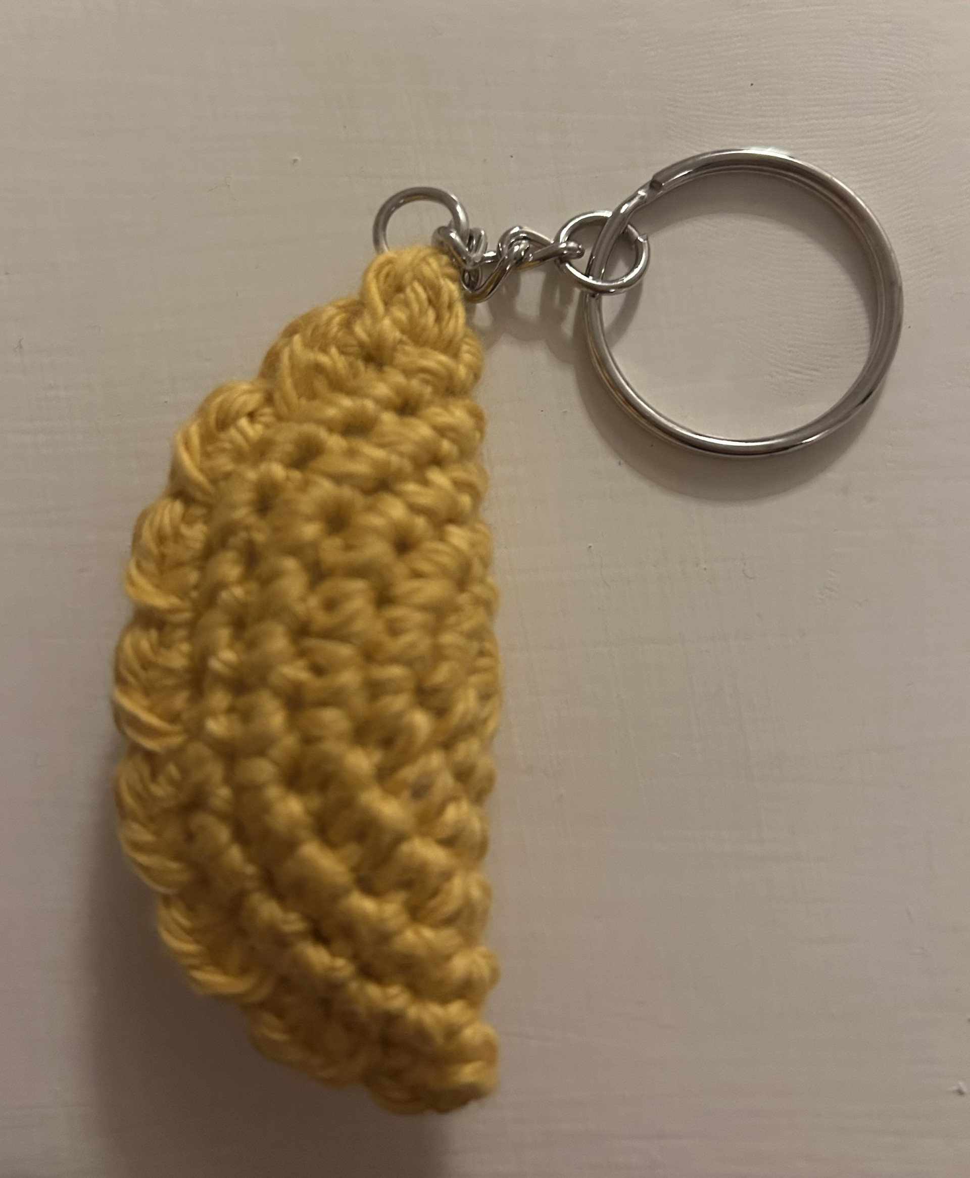 Crochet pastry keyring.png