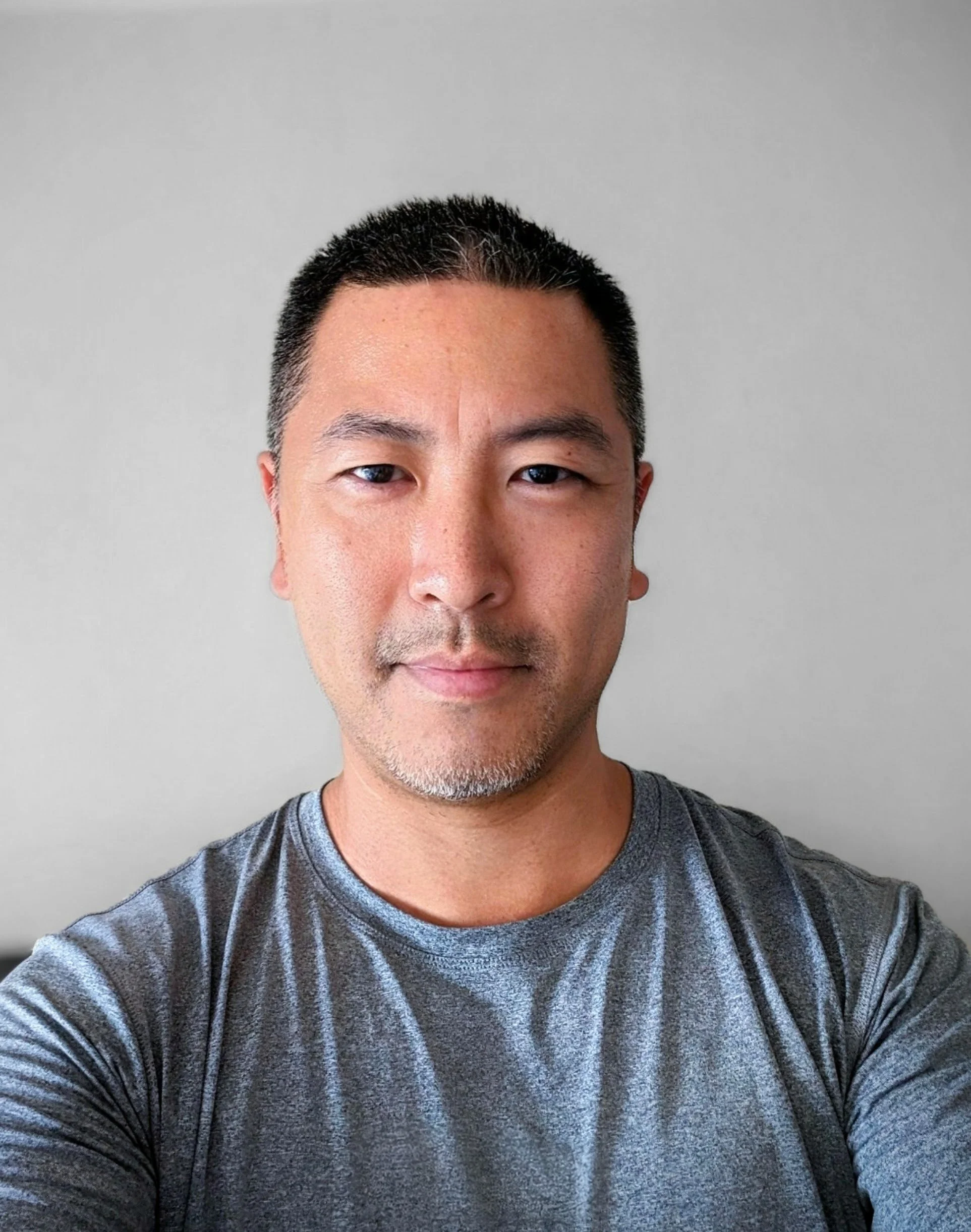 AL Portrait April 2025.jpg