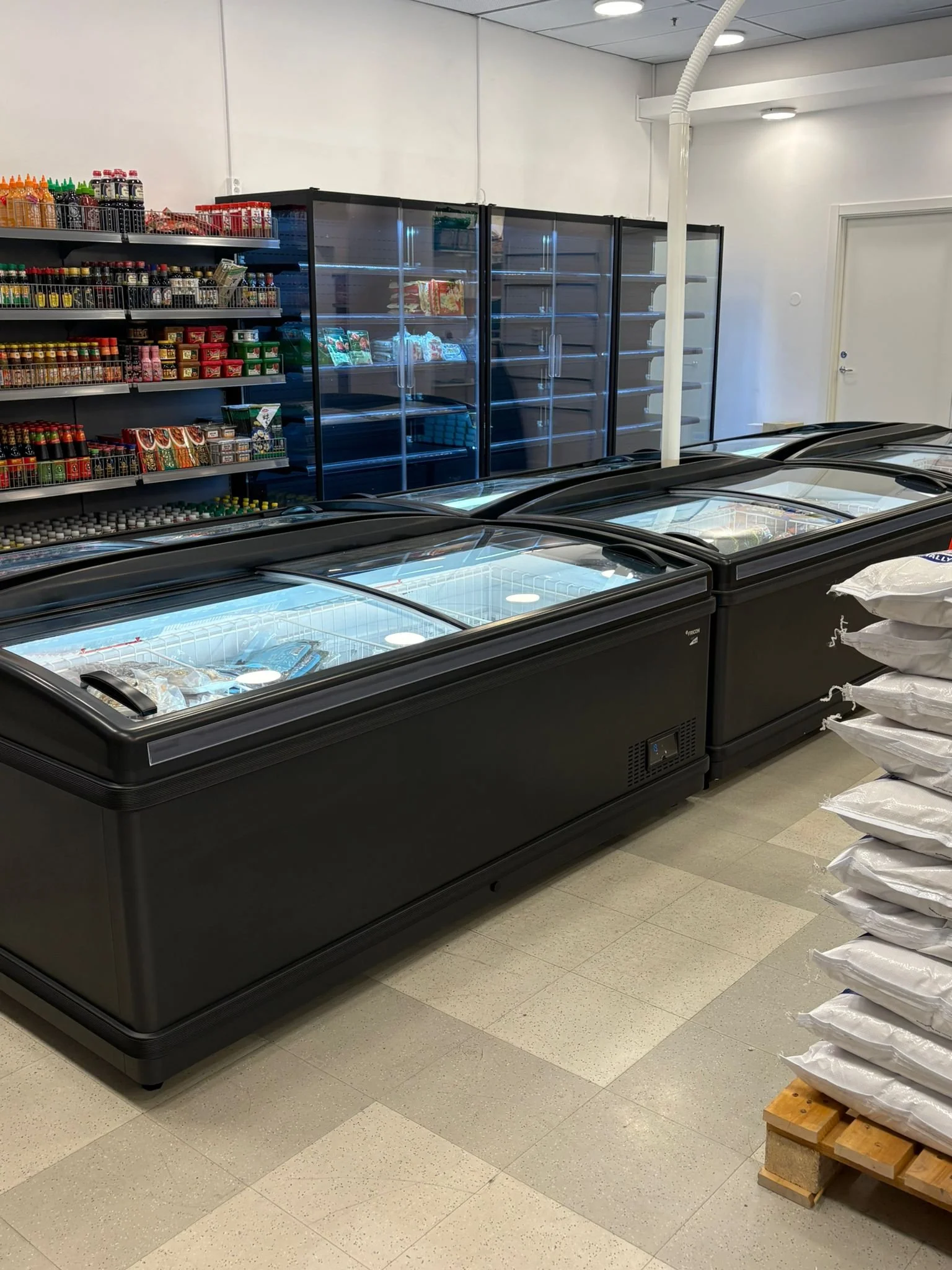 WhatsApp Image 2025-11-25 at 21.12.56 (2).jpeg