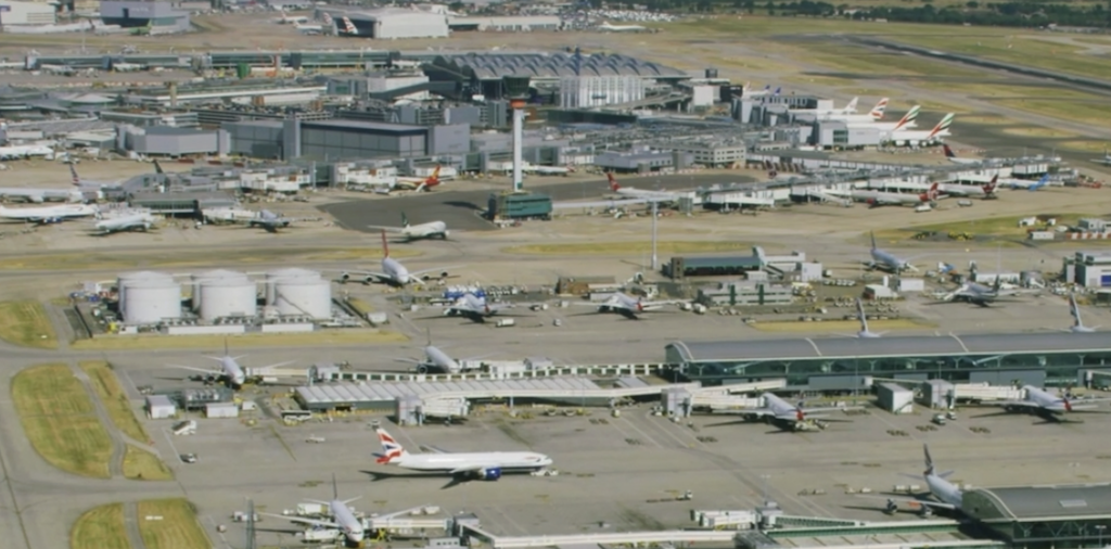 CAA consults on new regulatory model to support Heathrow expansion plans