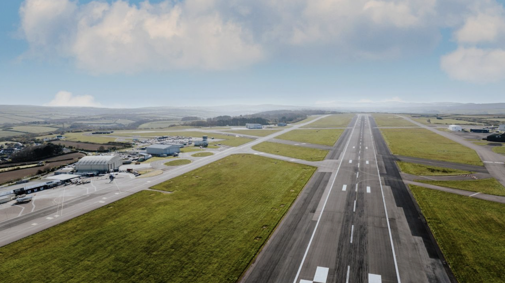 OSN and Cornwall Airport Newquay agree advanced aviation partnership