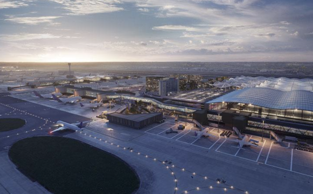 CCC says Heathrow expansion requires tougher aviation emissions measures