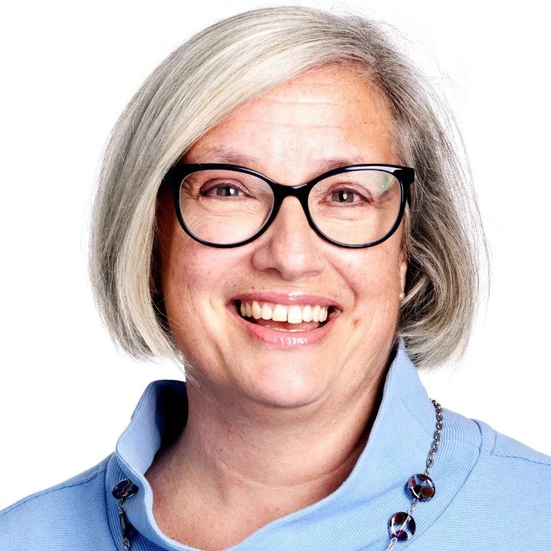 Dr Kim Yates