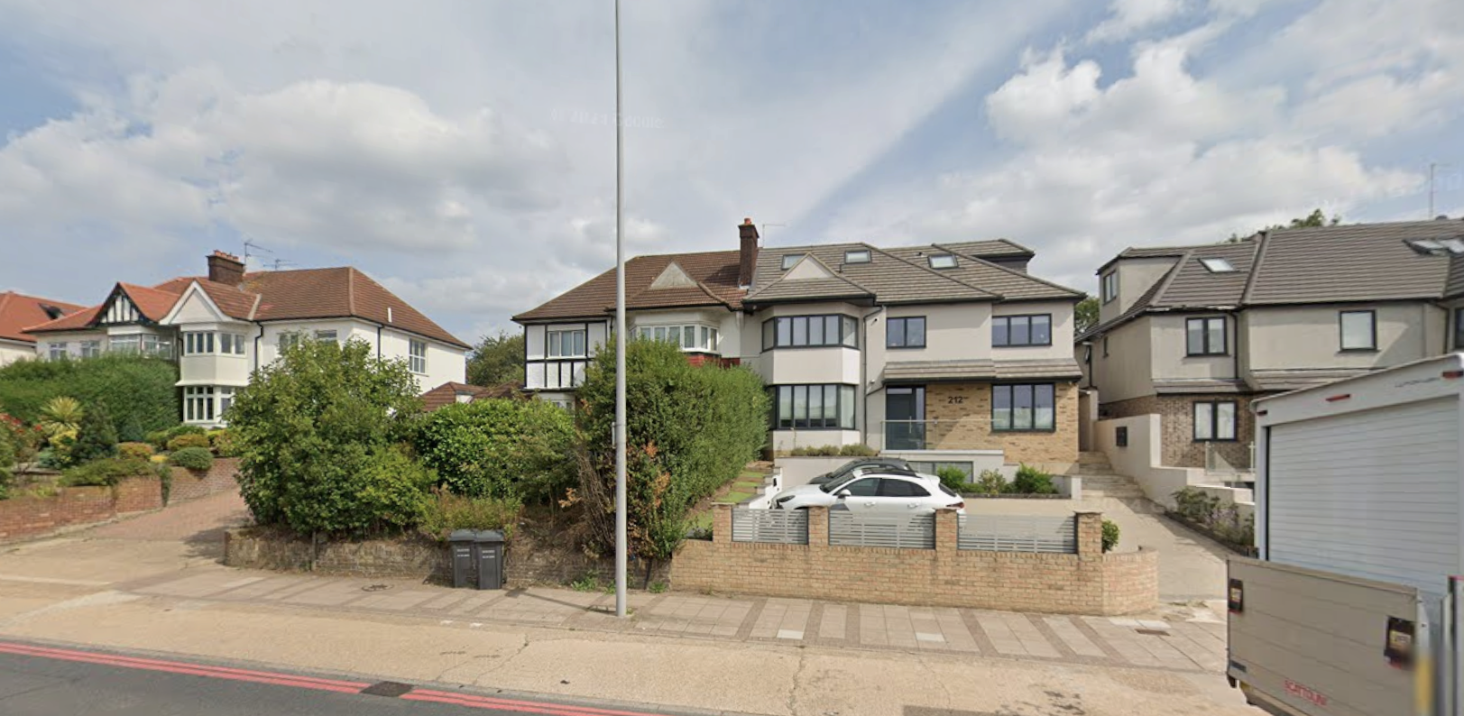 Aluminium Casement & Bay Windows and Secure Entrance Door in Hendon