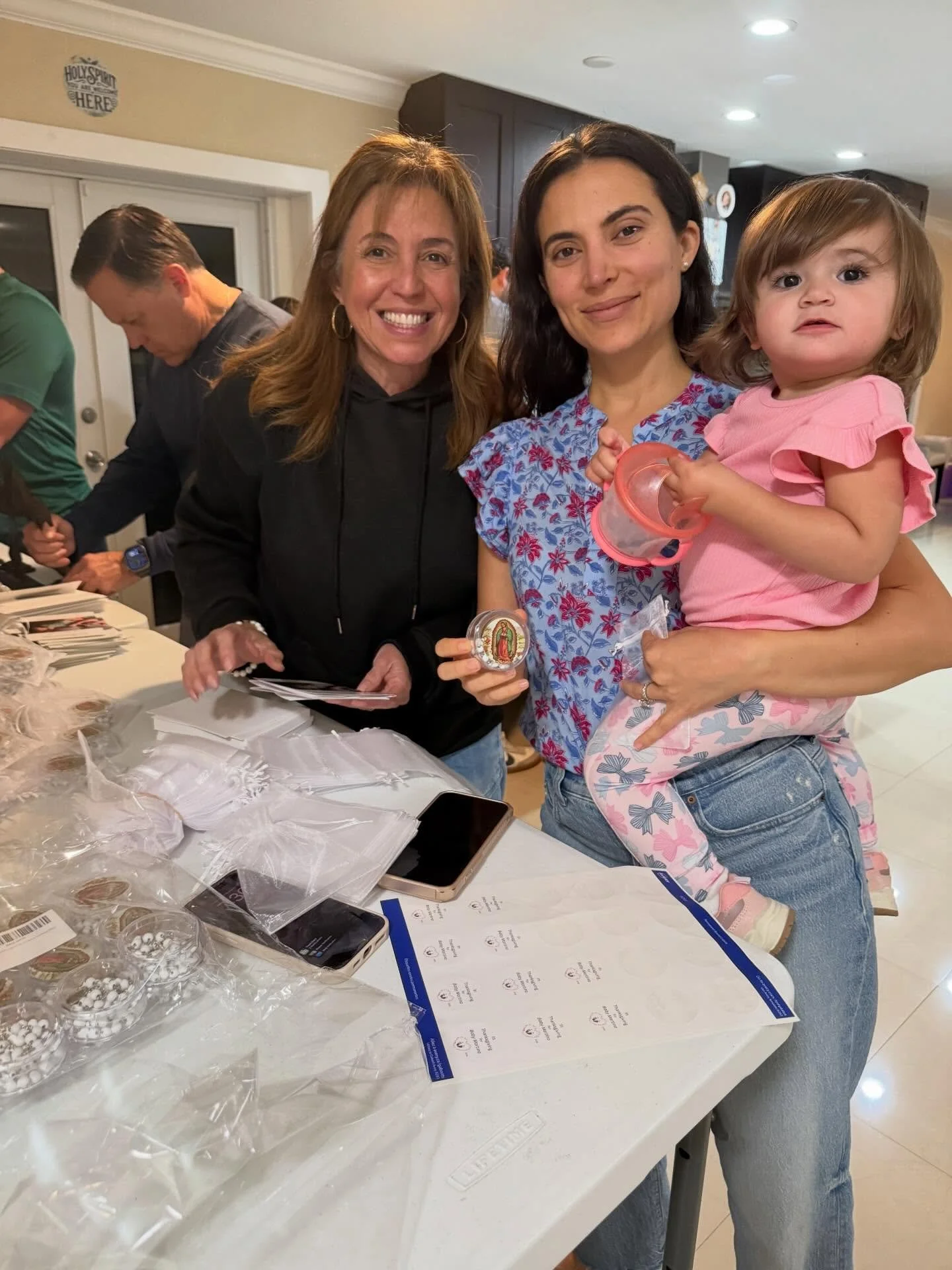 This Lent, love is being packed one bag at a time. 🤍

We are grateful for our incredible volunteers who gathered to prepare care packages that will be delivered to families with a child in the ICU this Lent. Each bag was packed with prayer, intentio