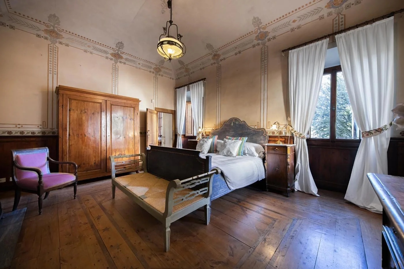 Villa-di-Rignana-Appartamento-il-Riccio-Camera-Legno-1.jpg