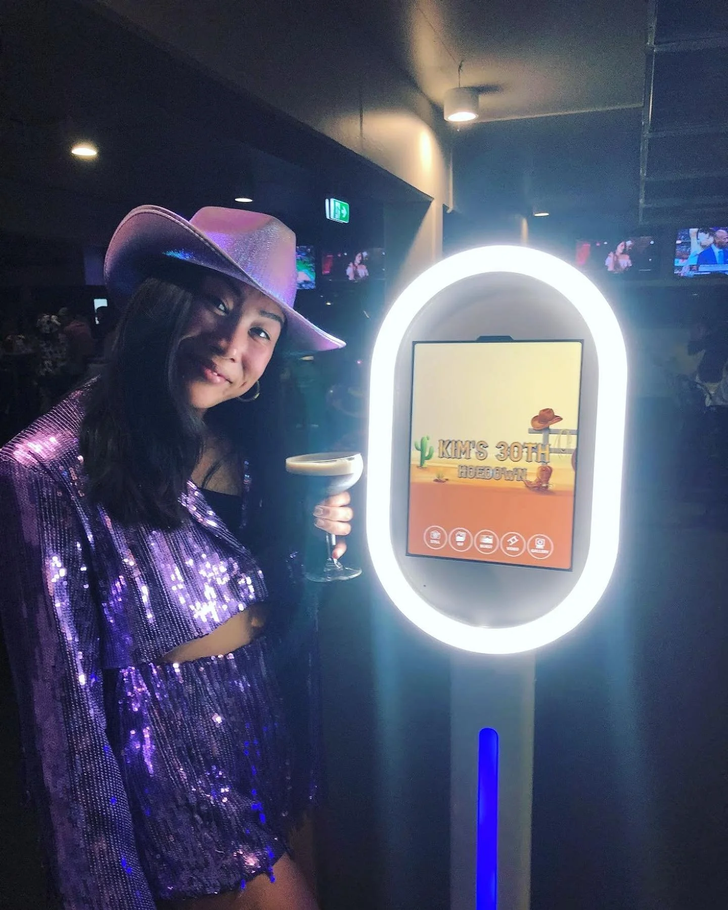 HAPPY 30TH HOEDOWN TO KIMBERLEY! 🤠

Had our little social booth pumping throughout the night! 

We were able to have some fun jumping into the line-dance (thumbs up boys!) 

Hope you had a blast!! 

Interested in our social booth? Shoot us a message