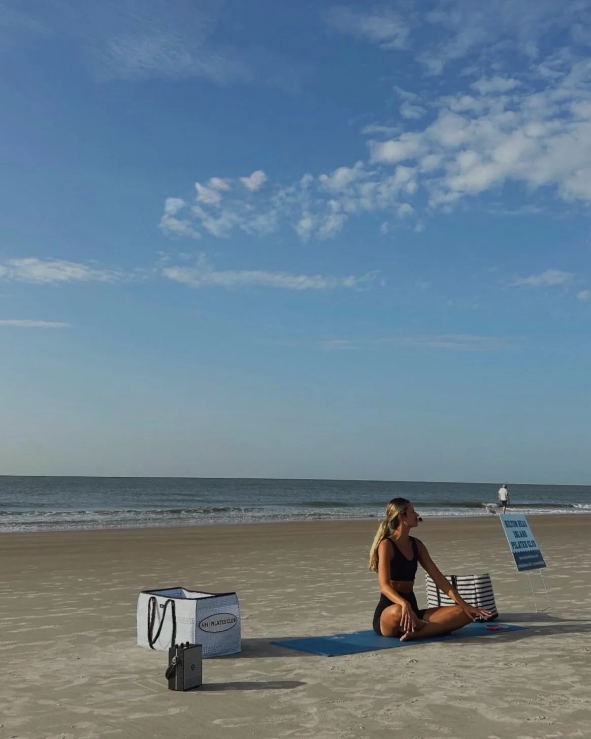 q3 in the office!!!!!!!!!🧘&zwj;♀️☀️🐬🥹