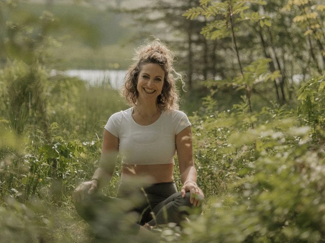 judith_naef hathayoga yogateacher yogalehrerin yinyoga yogawattwil