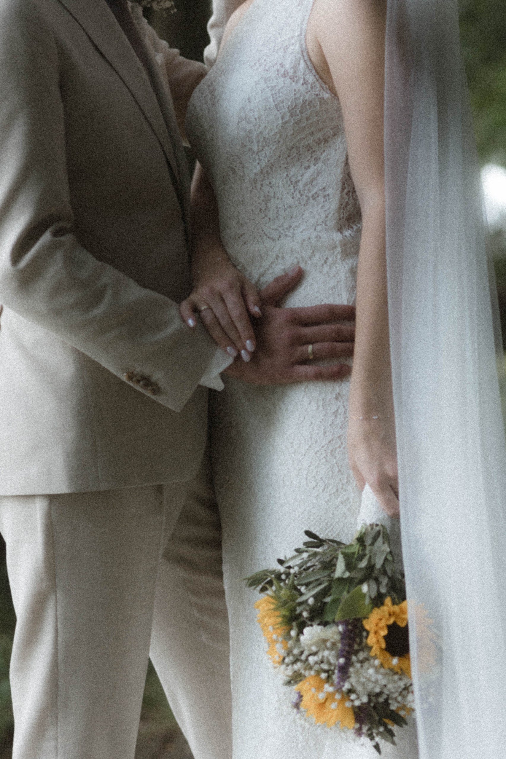 B&S (1093)_resized.jpg