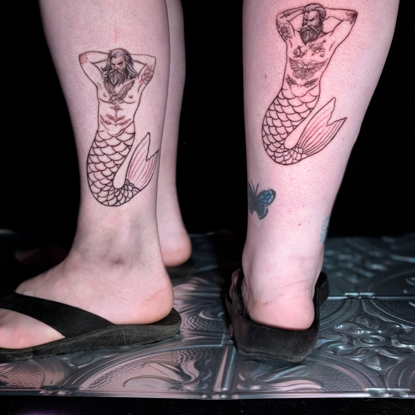 Lol SEXY MAN-MAIDS
Yes! Burley Man-Bod' Mermen
Thank you girls for choosing me to do these Pin-Ups 😜🤣😂🤣😂🤣