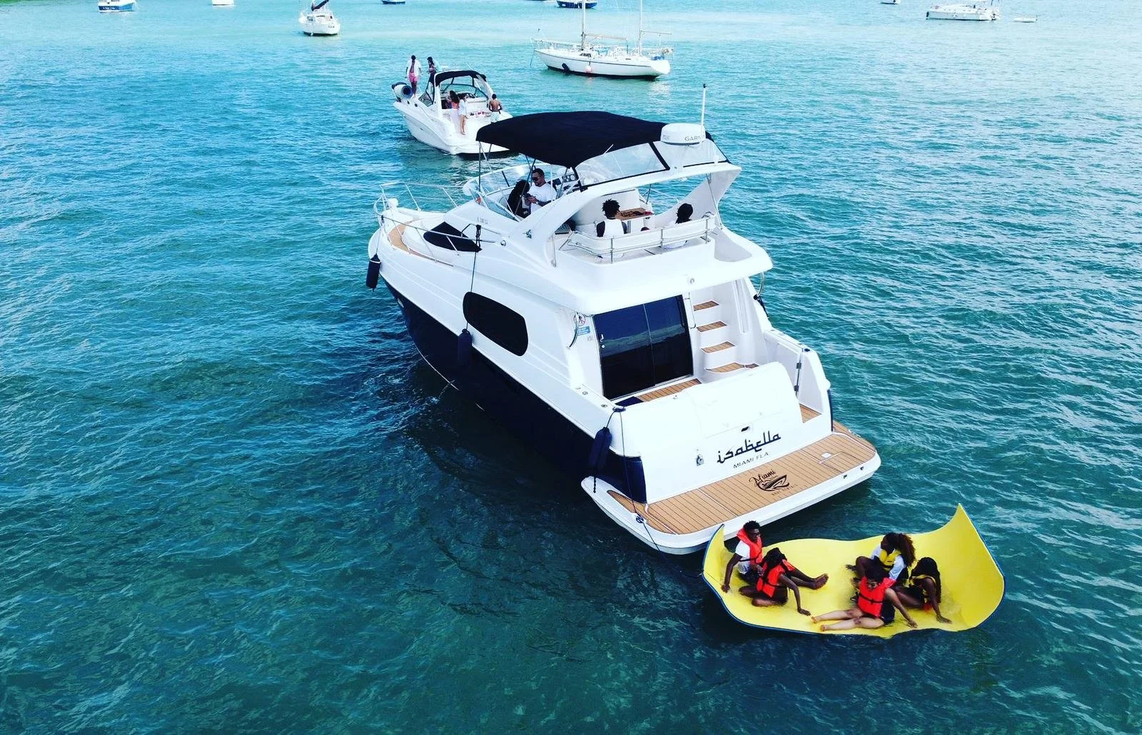 48' SILVERTON FLYBRIDGE 23.jpeg