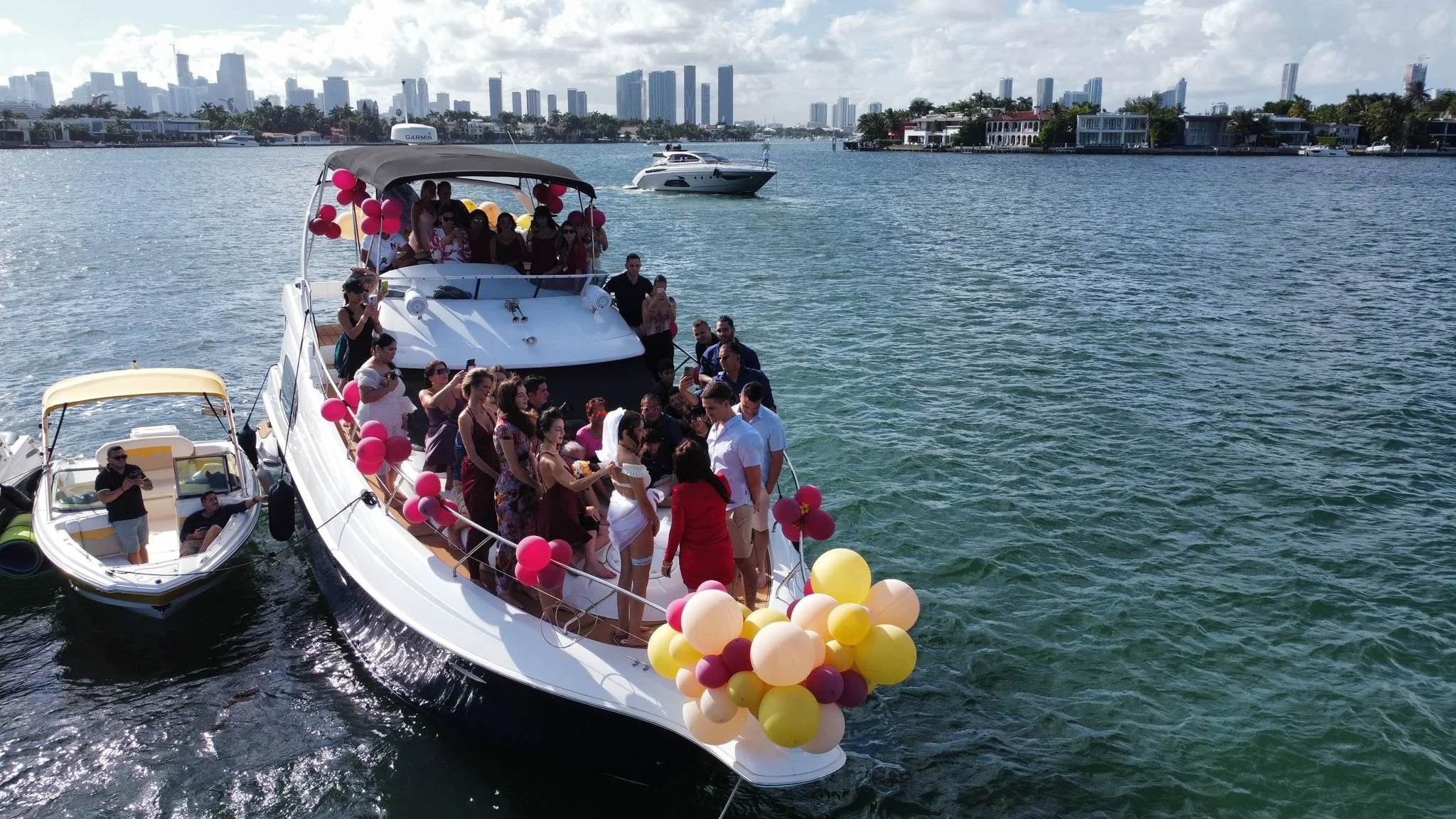 48' SILVERTON FLYBRIDGE 16.jpeg