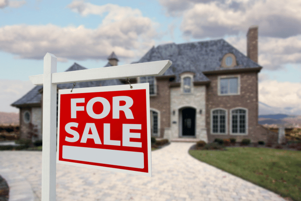Why May Is Prime Time to Buy Smart on the South Shore