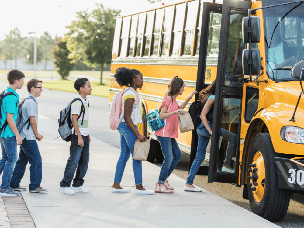 How to Attract Buyers Relocating Before School Starts