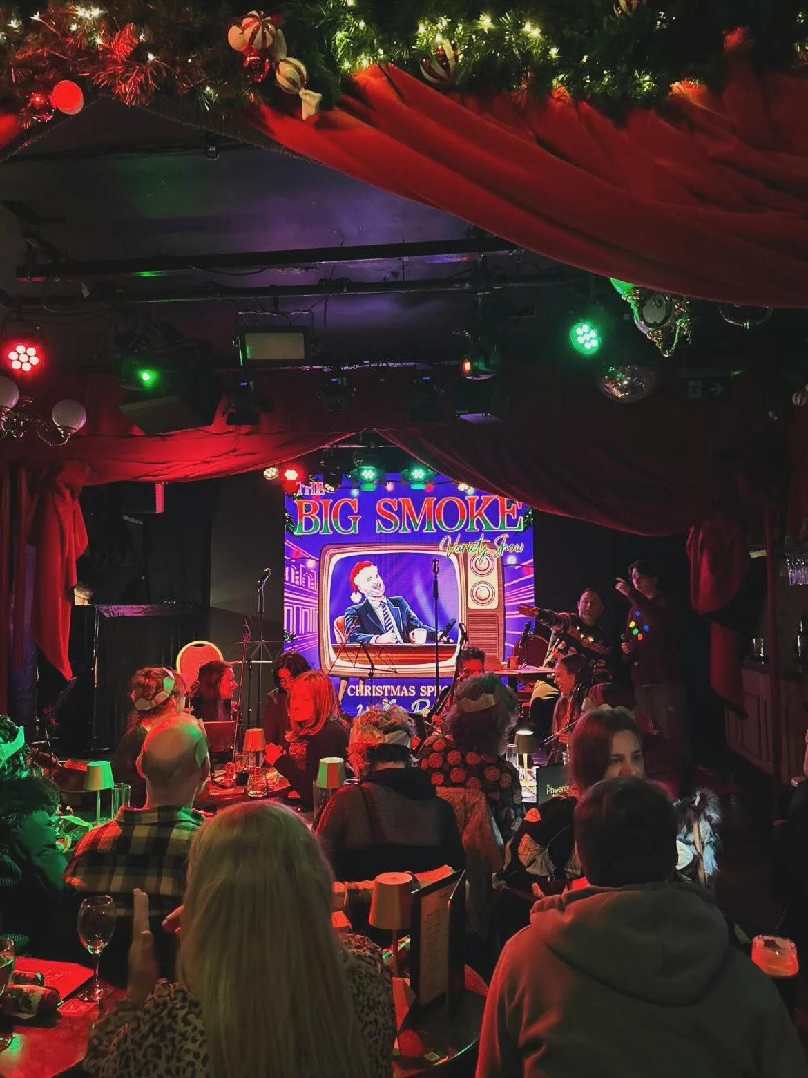 NEW EPISODE &mdash; Christmas Special: &lsquo;An Undigested Bit of Beef&hellip;?&rsquo; 🎄👻

To listen &mdash; click the link in our bio or find it wherever you get your podcasts 🎧🎙️

Welcome to The Big Smoke Variety Show Christmas Special, record