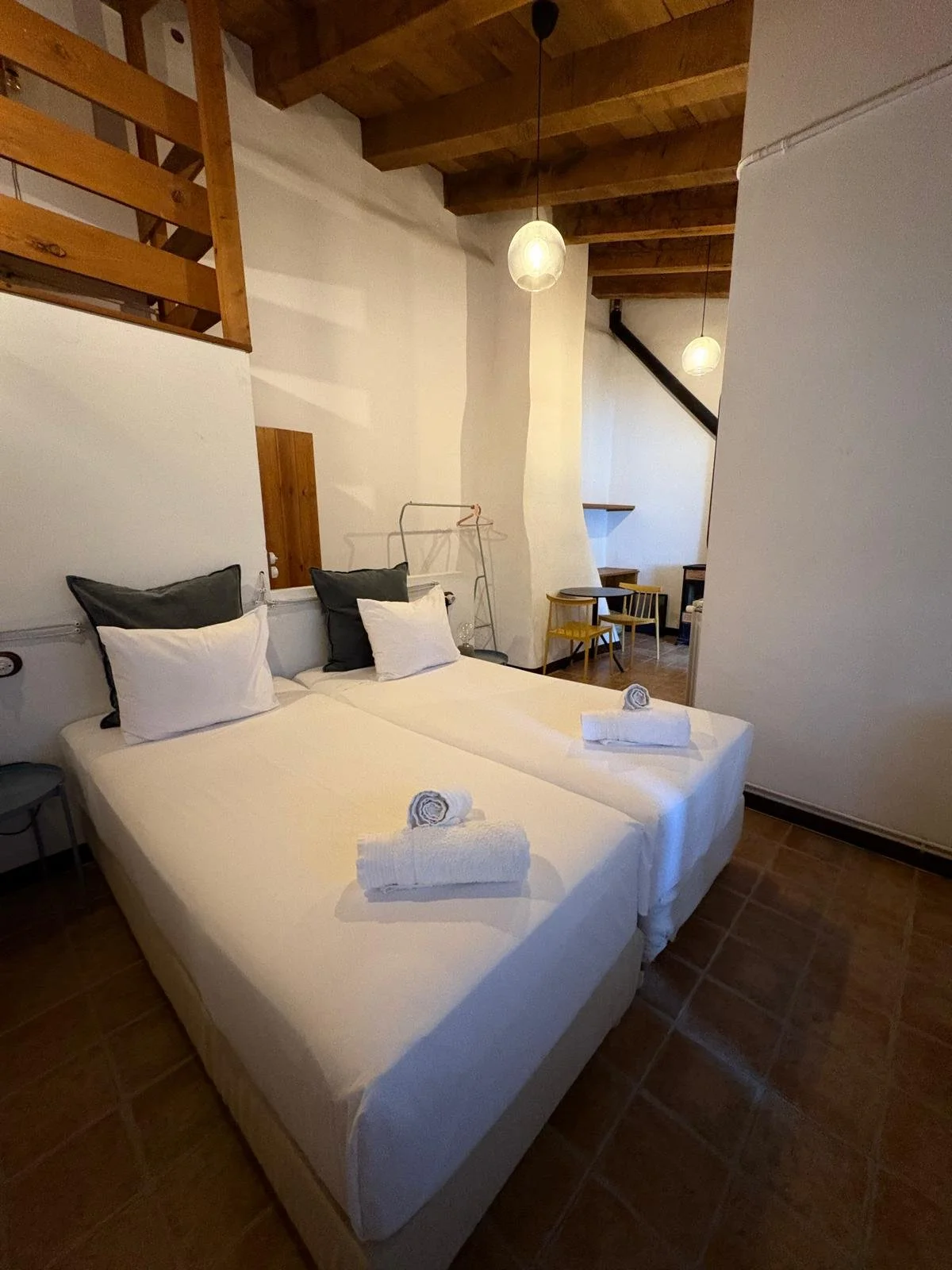 WhatsApp Image 2025-11-17 at 7.04.24 PM.jpeg