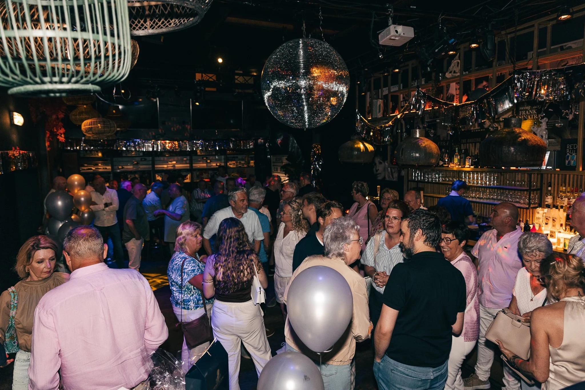 Motures.nl_20260529_surprise_party_apeldoorn_2048px_1.jpg