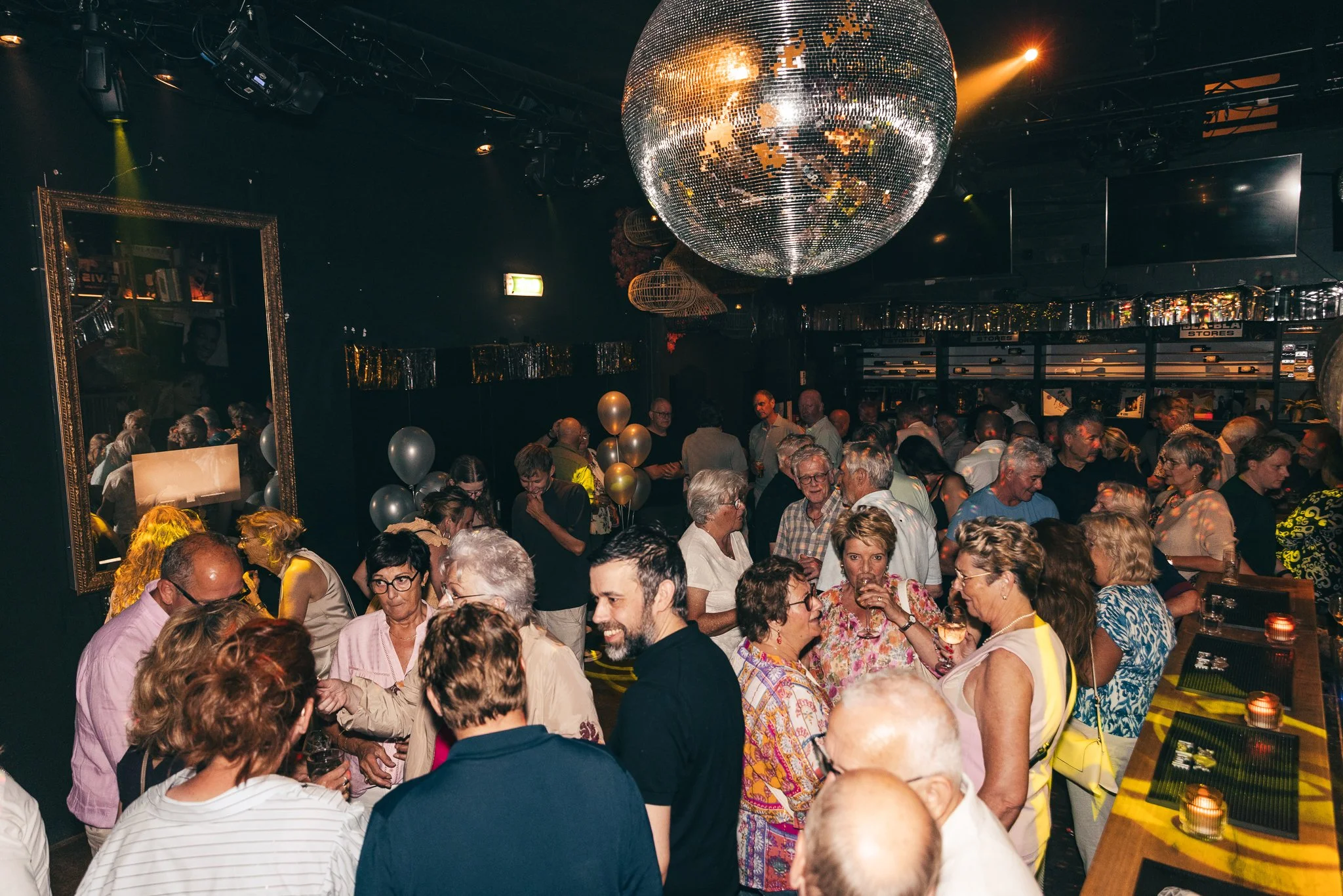 Motures.nl_20260529_surprise_party_apeldoorn_2048px_50.jpg