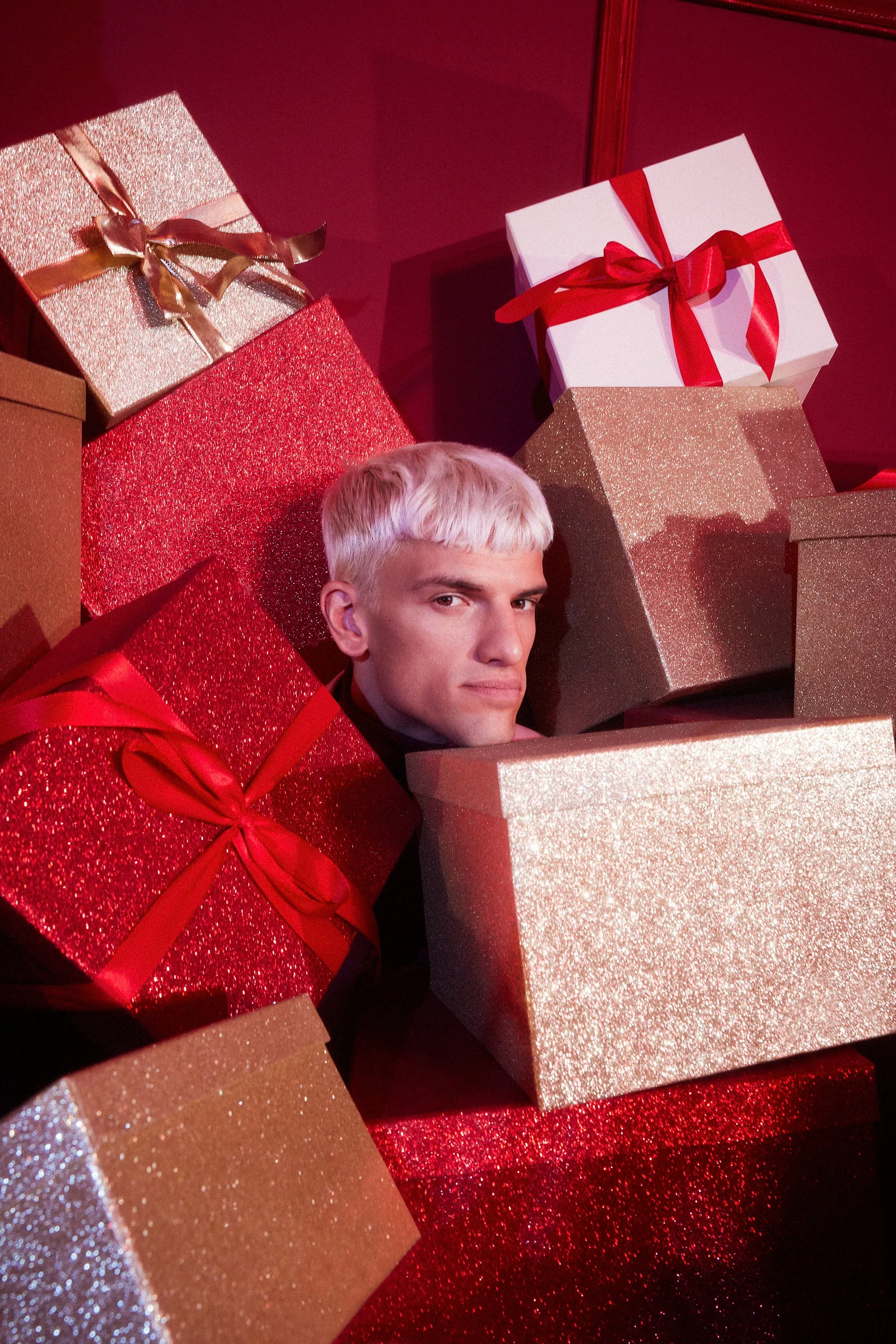_hero_festiveofdesire_xmas_men_extra-3.jpg